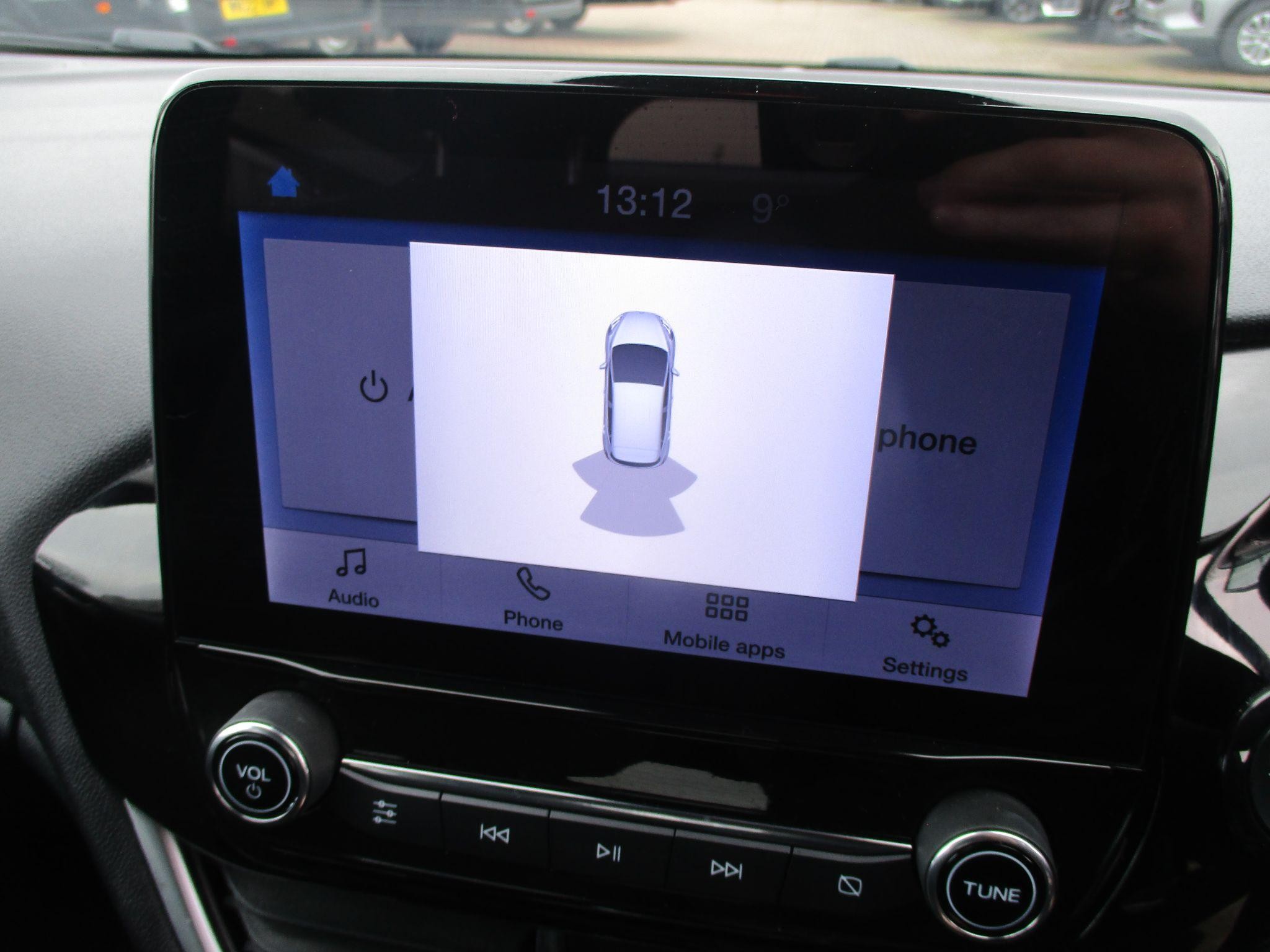 Ford Fiesta Image 16