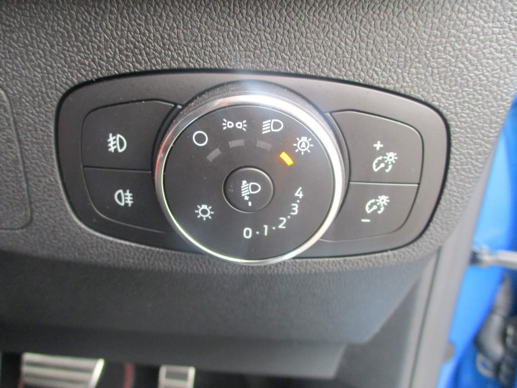 Ford Focus Image 14