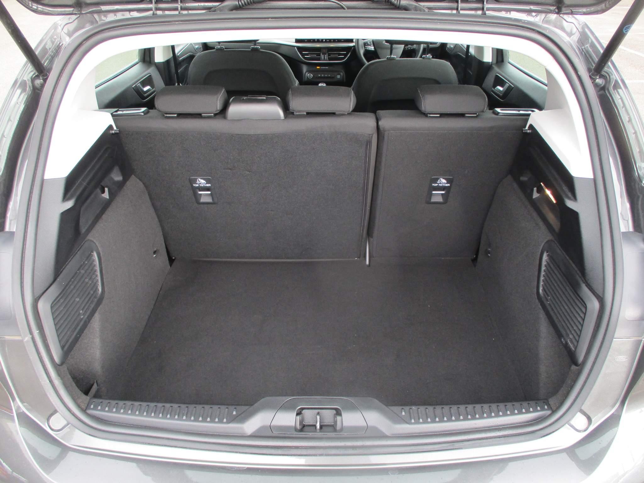 Ford Focus Image 20