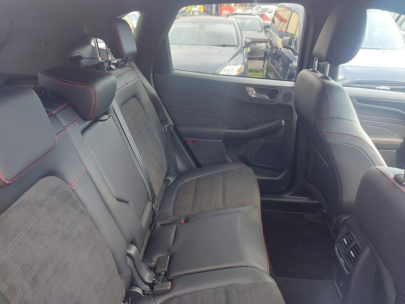 Ford Kuga Image 16