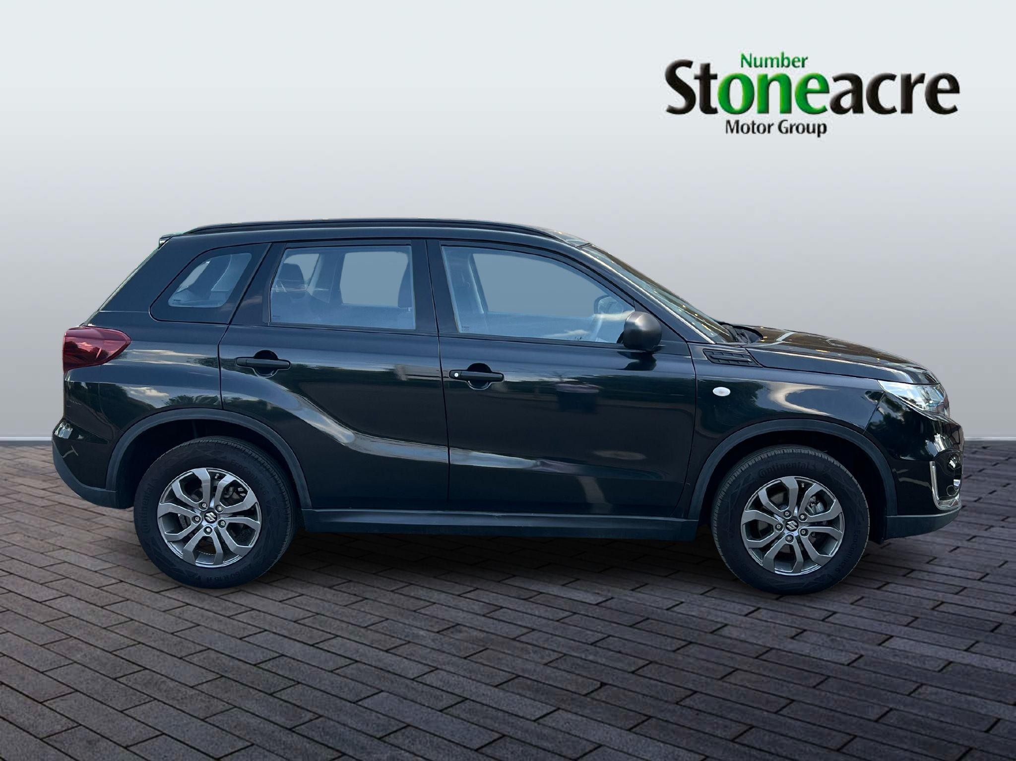 Suzuki Vitara Image 2