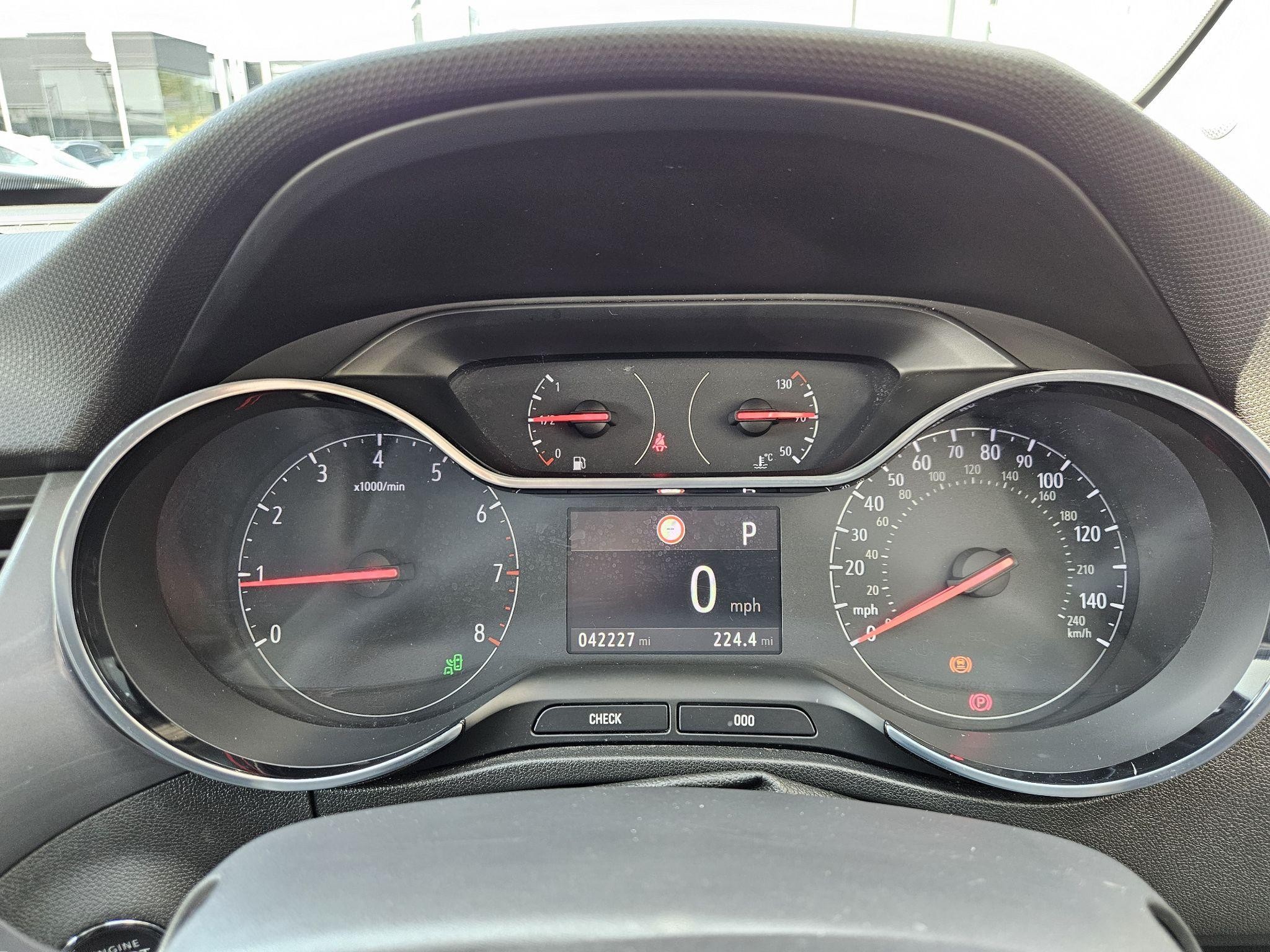 Vauxhall Crossland Image 14