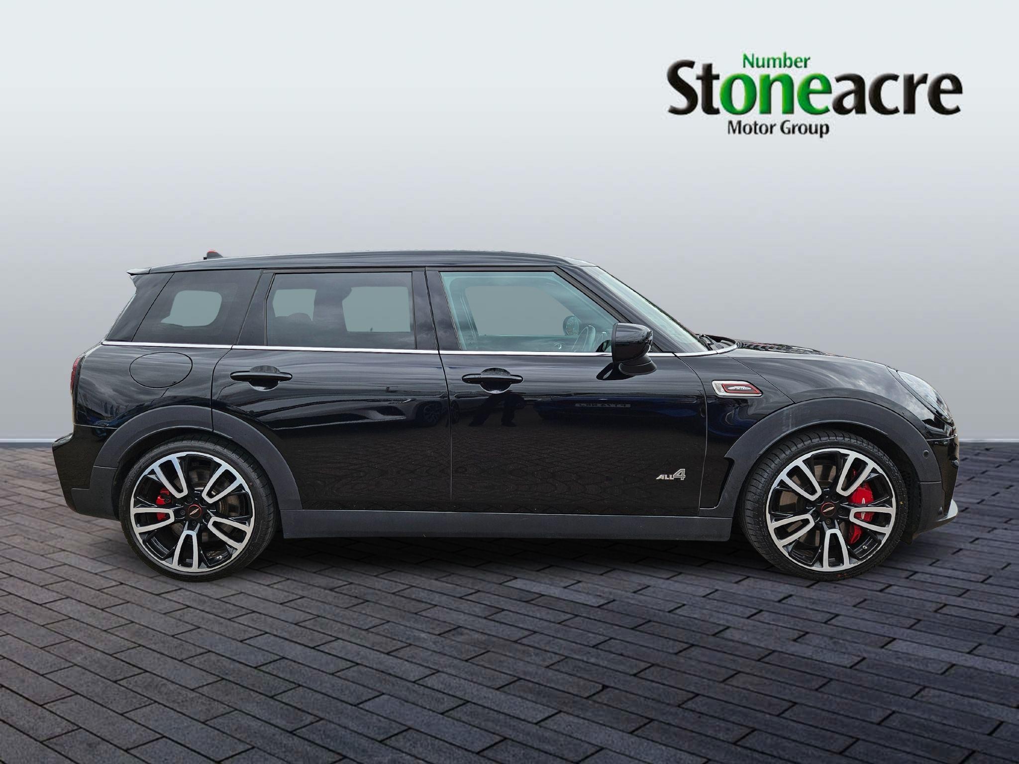 MINI Clubman Image 2