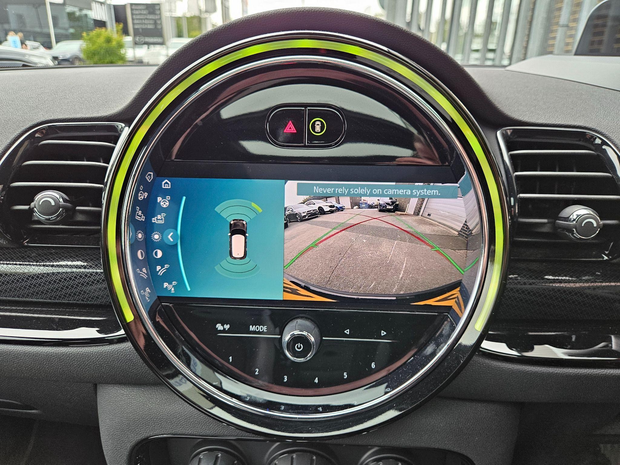 MINI Clubman Image 17