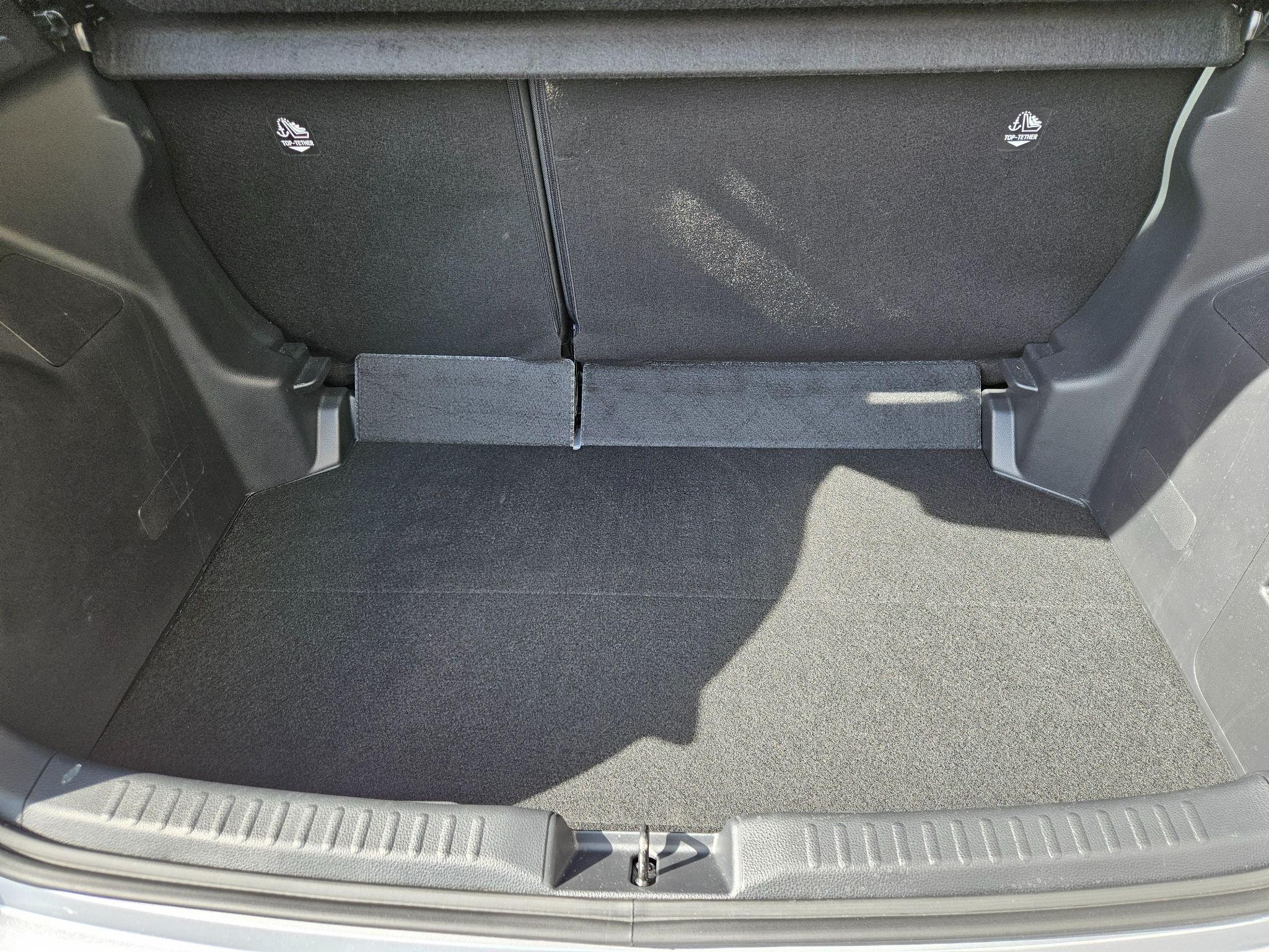 Mazda2 Hybrid Image 10