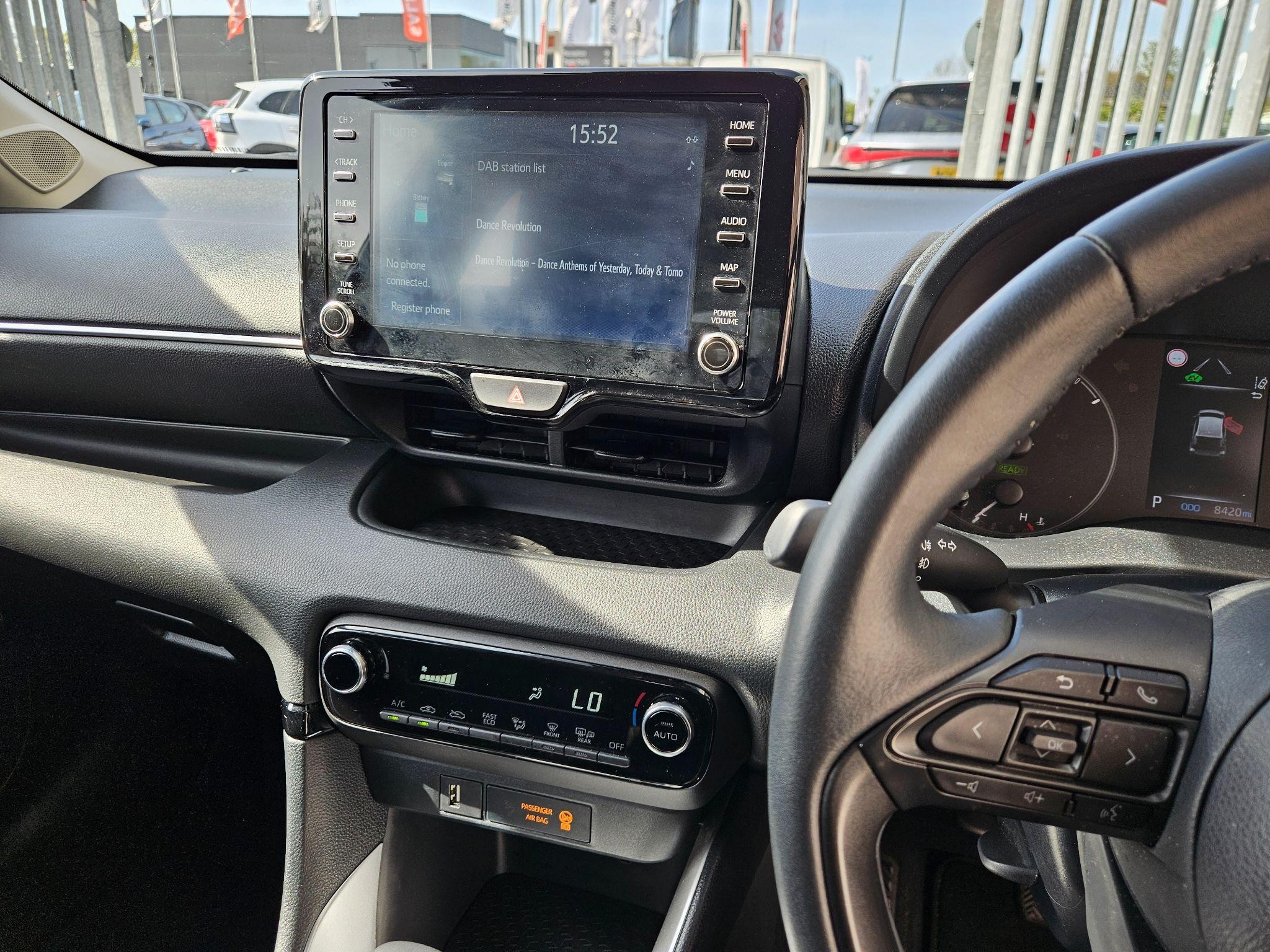 Mazda2 Hybrid Image 15