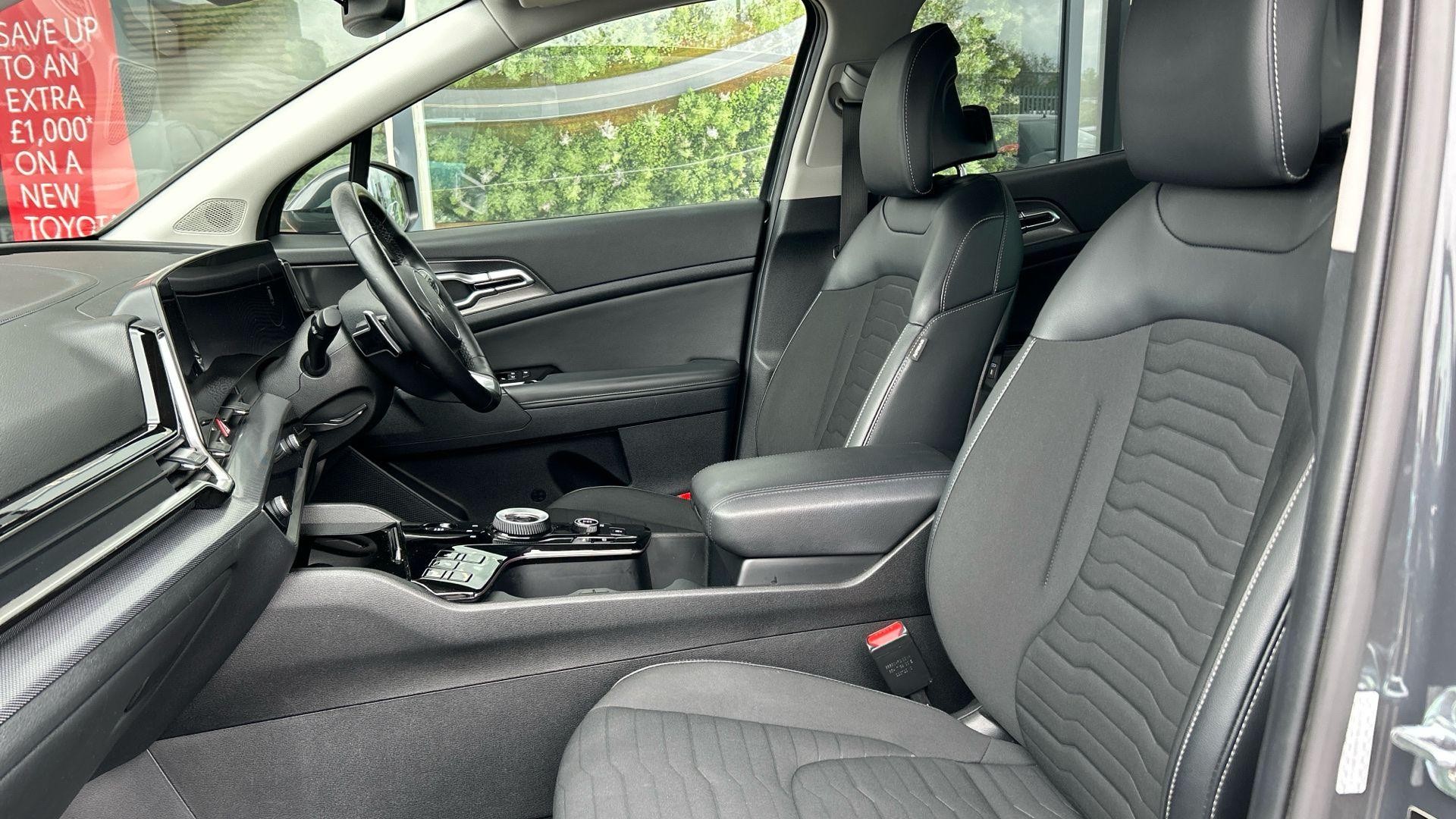 Kia Sportage Image 14