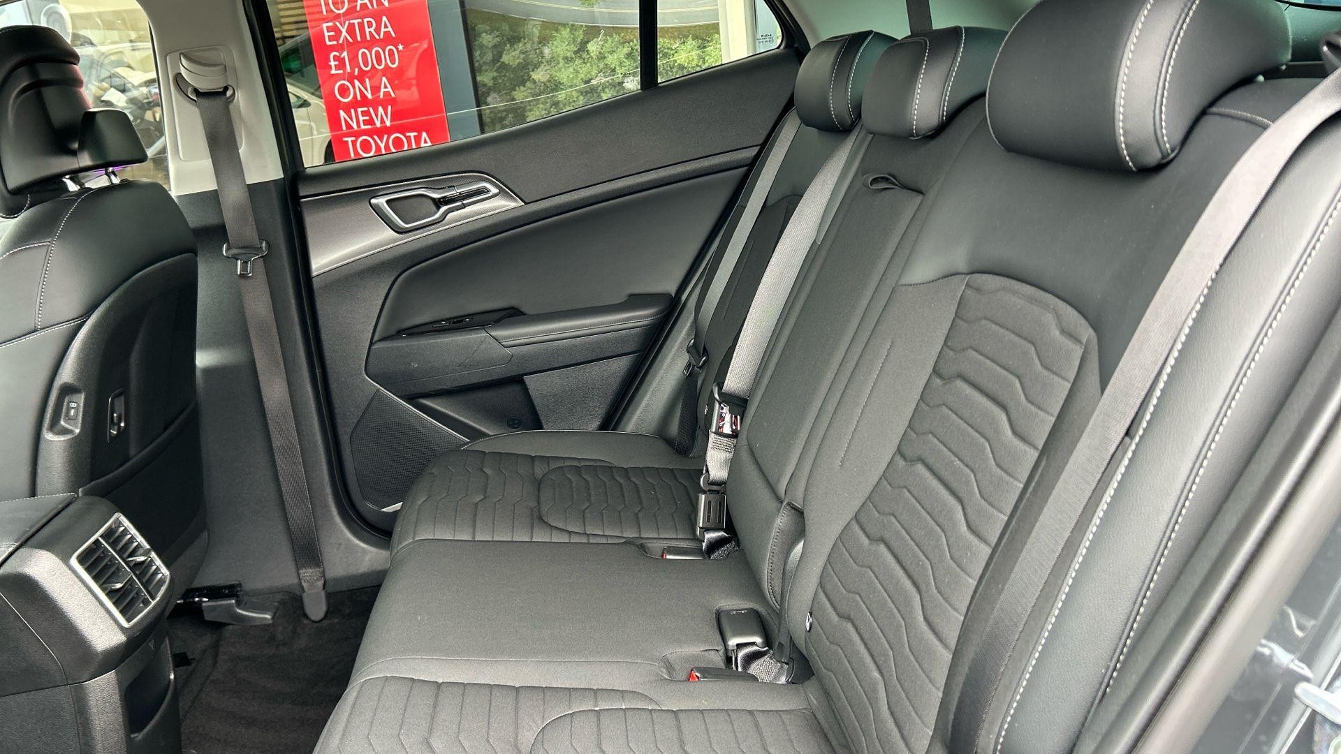 Kia Sportage Image 17