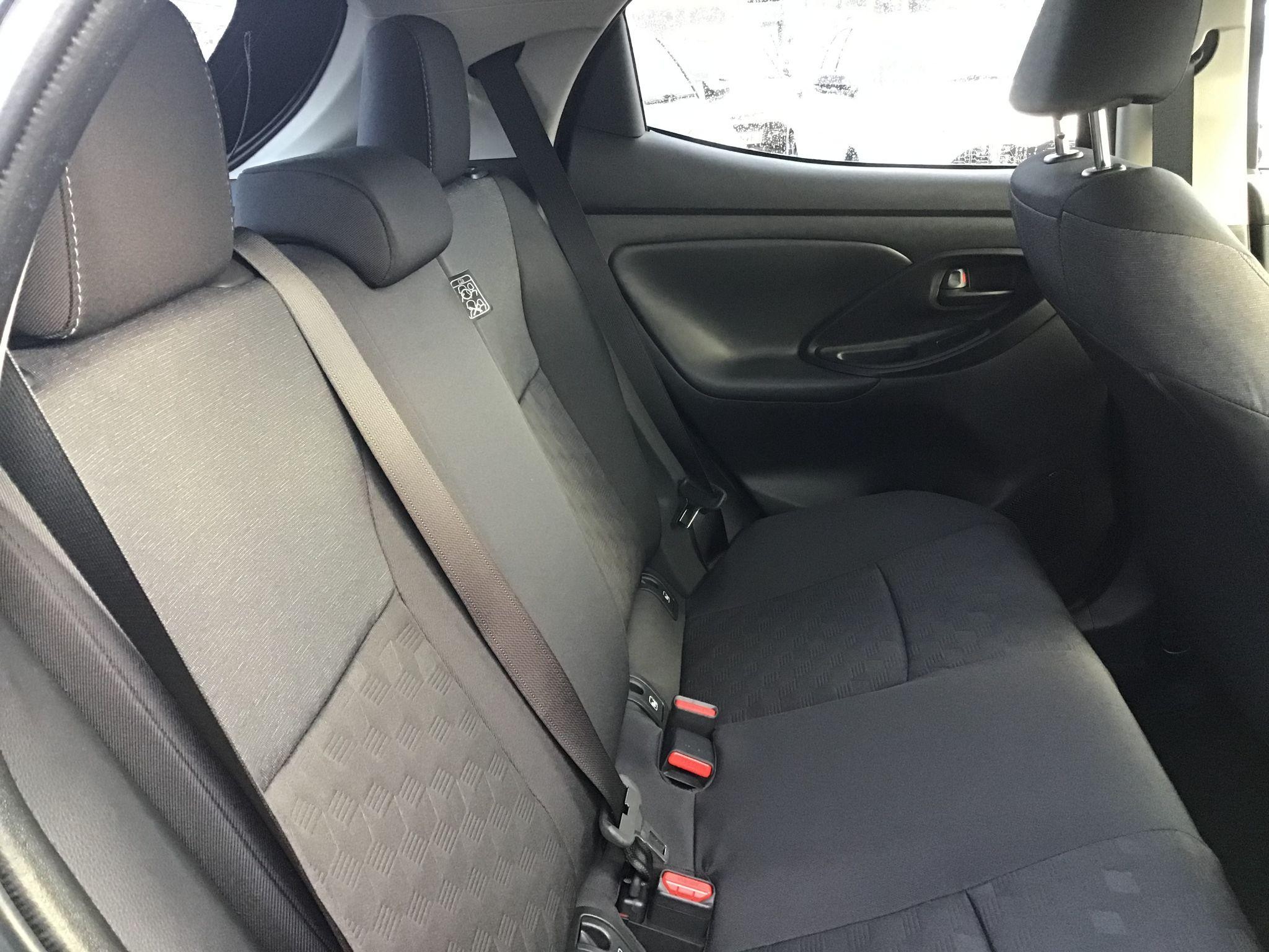Toyota Yaris Image 20