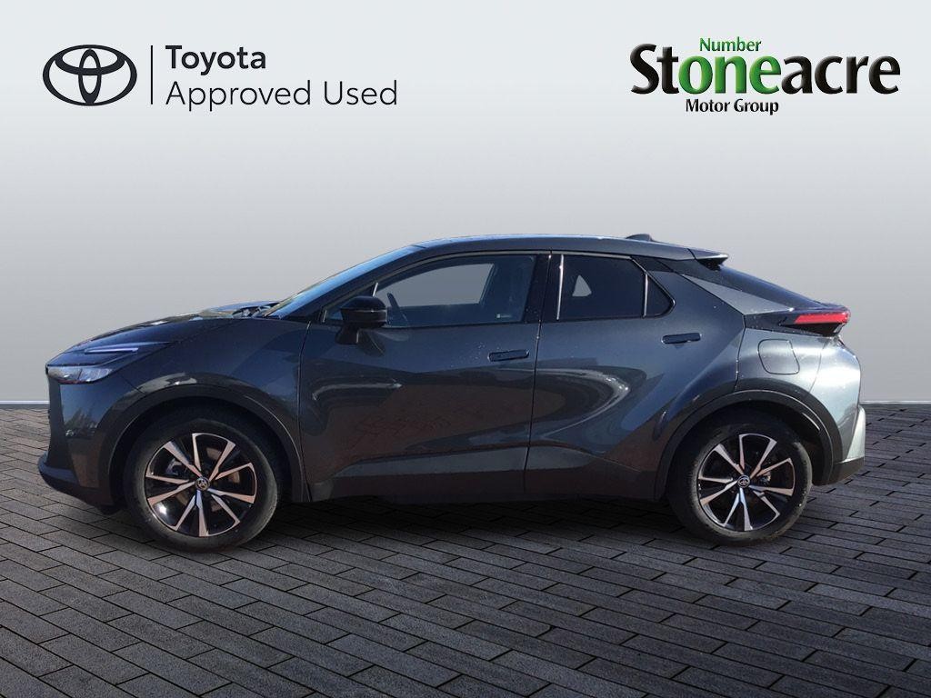 Toyota C-HR Image 8