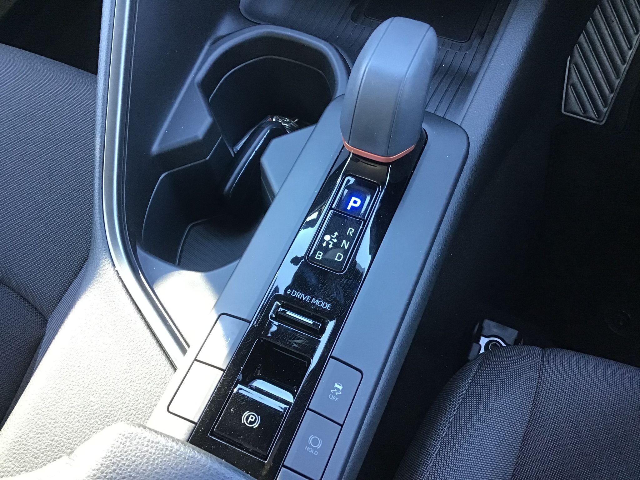 Toyota C-HR Image 17