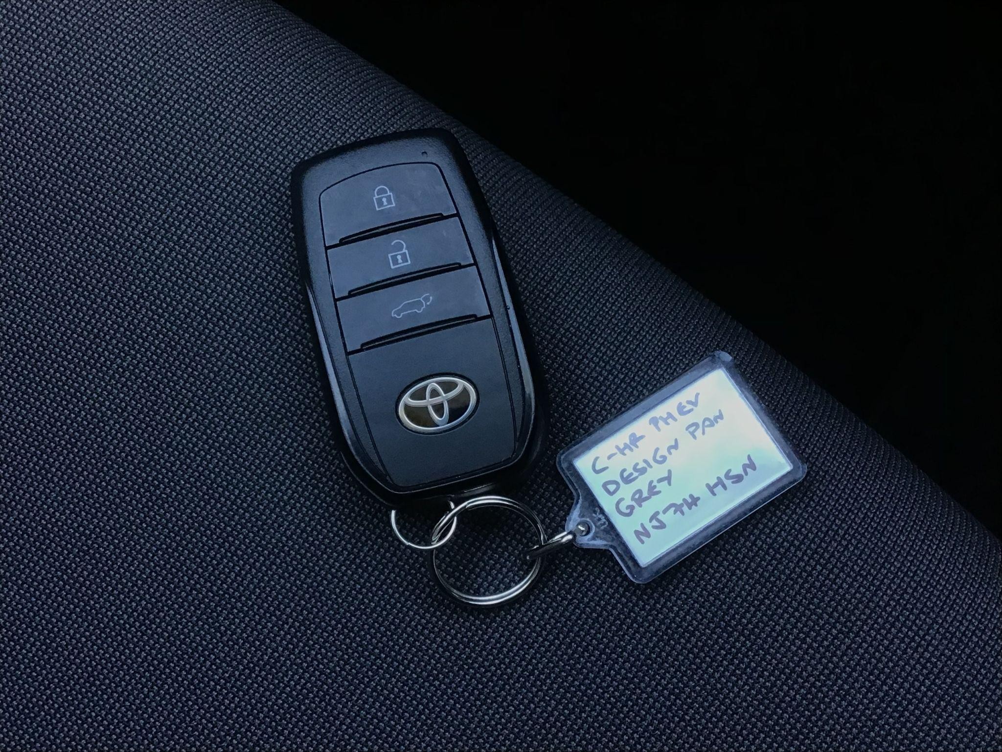 Toyota C-HR Image 22