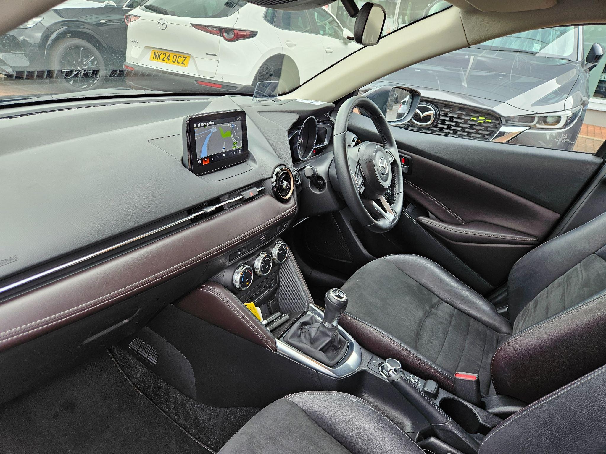 Mazda2 Image 13