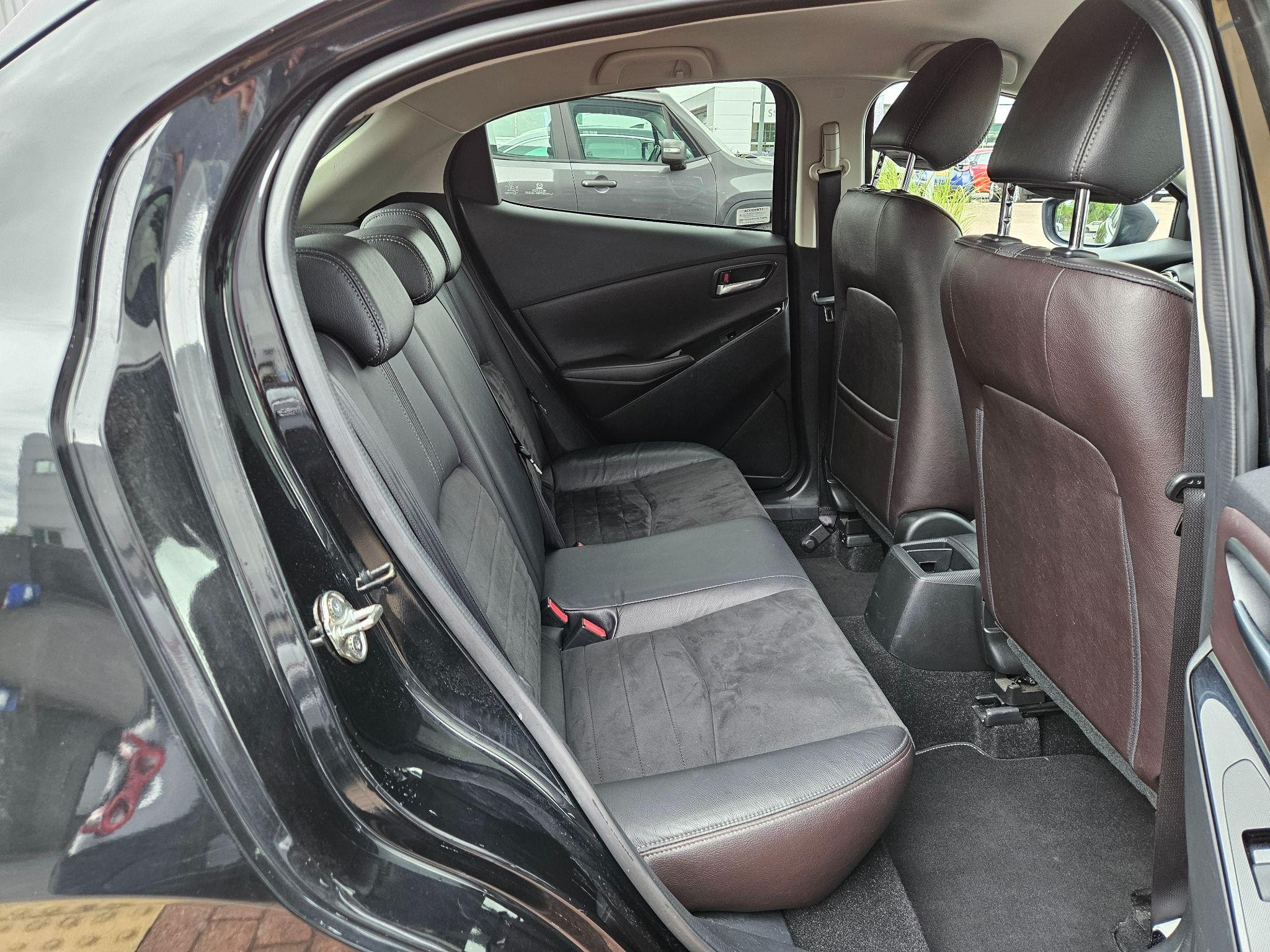 Mazda2 Image 17