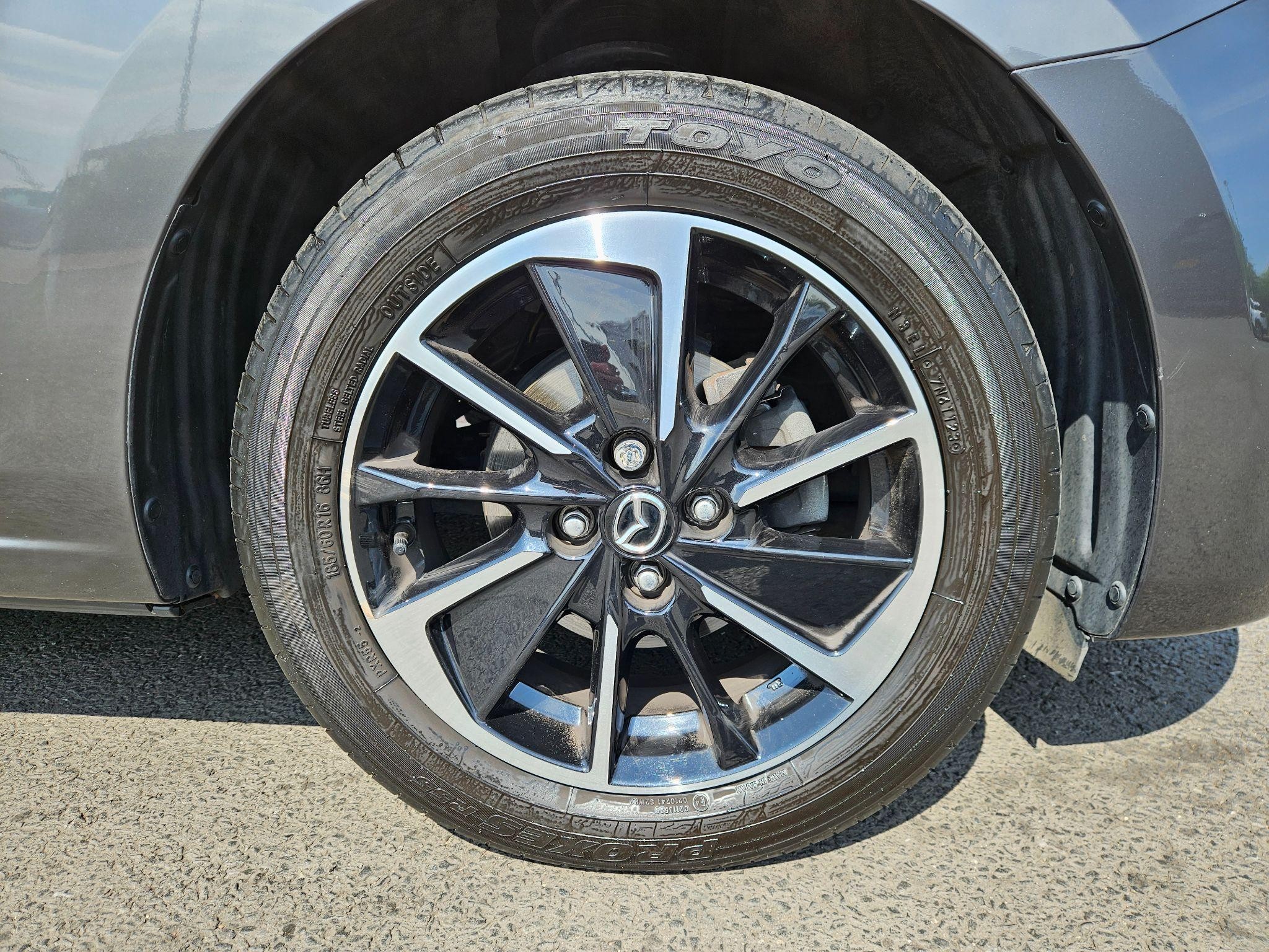 Mazda2 Image 9