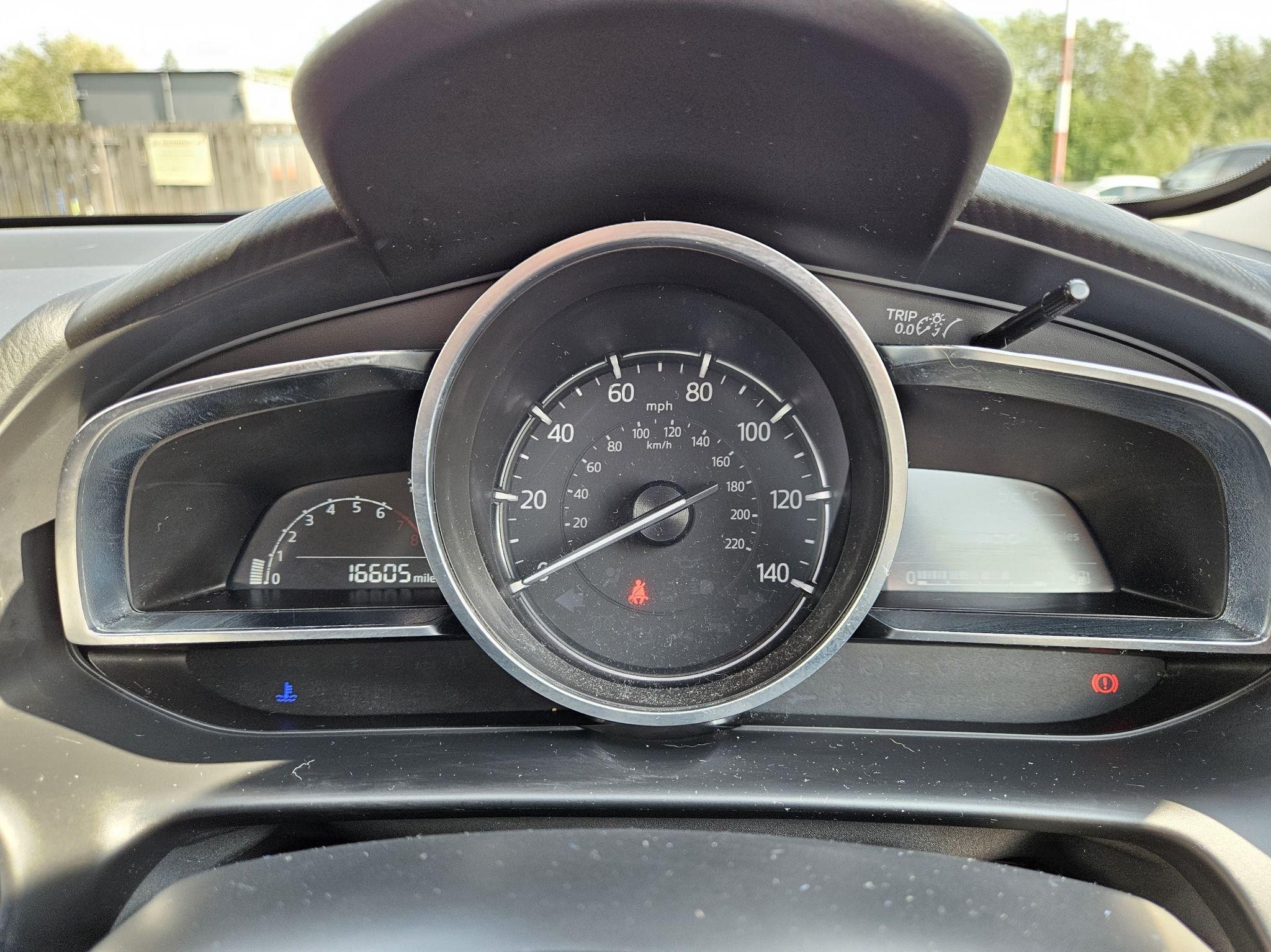 Mazda2 Image 14