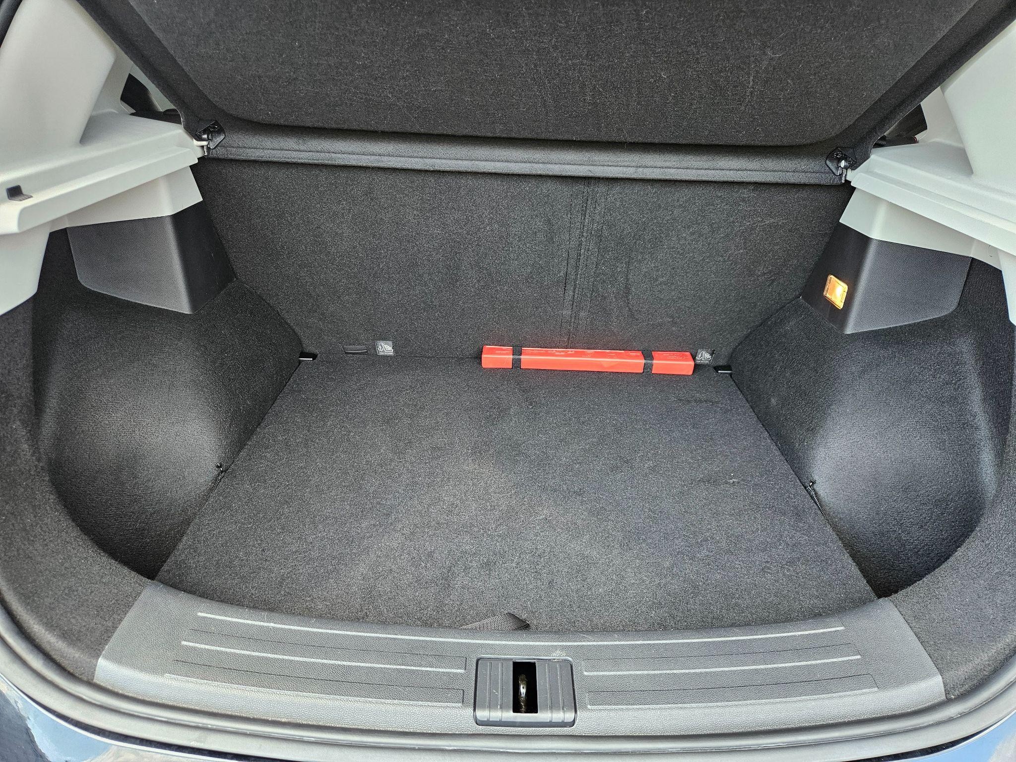 MG ZS Image 10