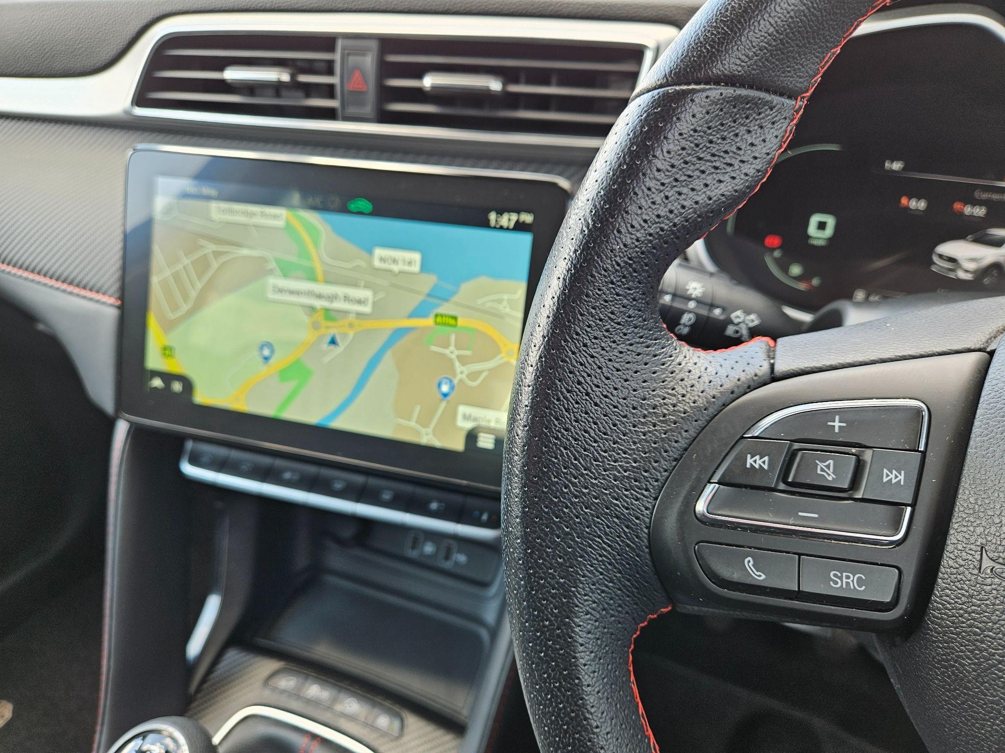MG ZS Image 15