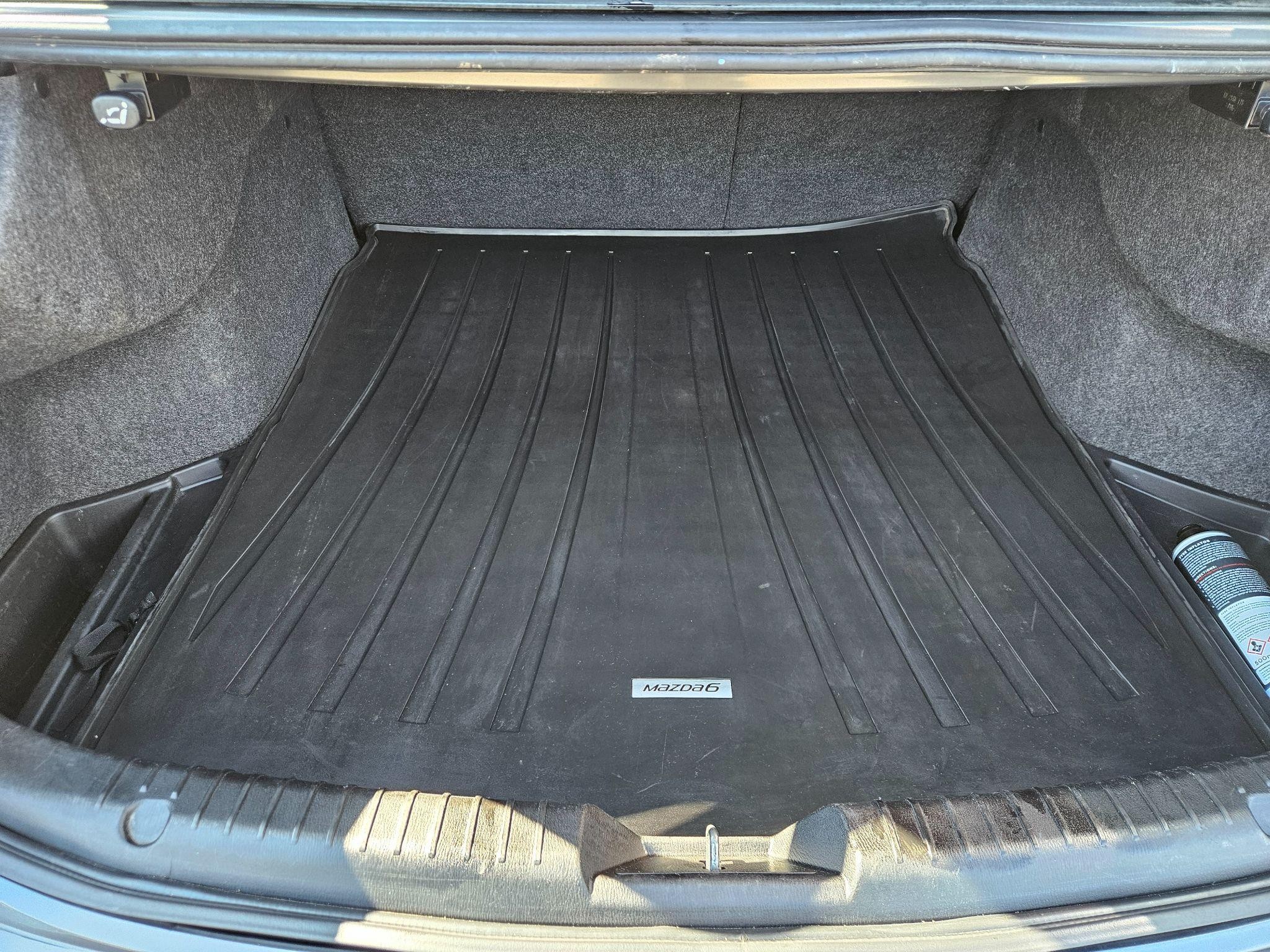 Mazda 6 Image 10