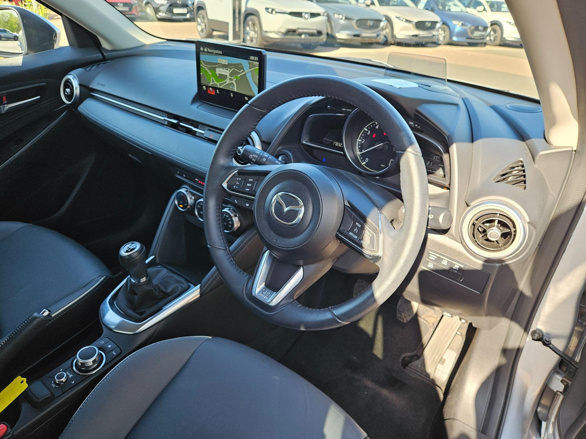 Mazda2 Image 10