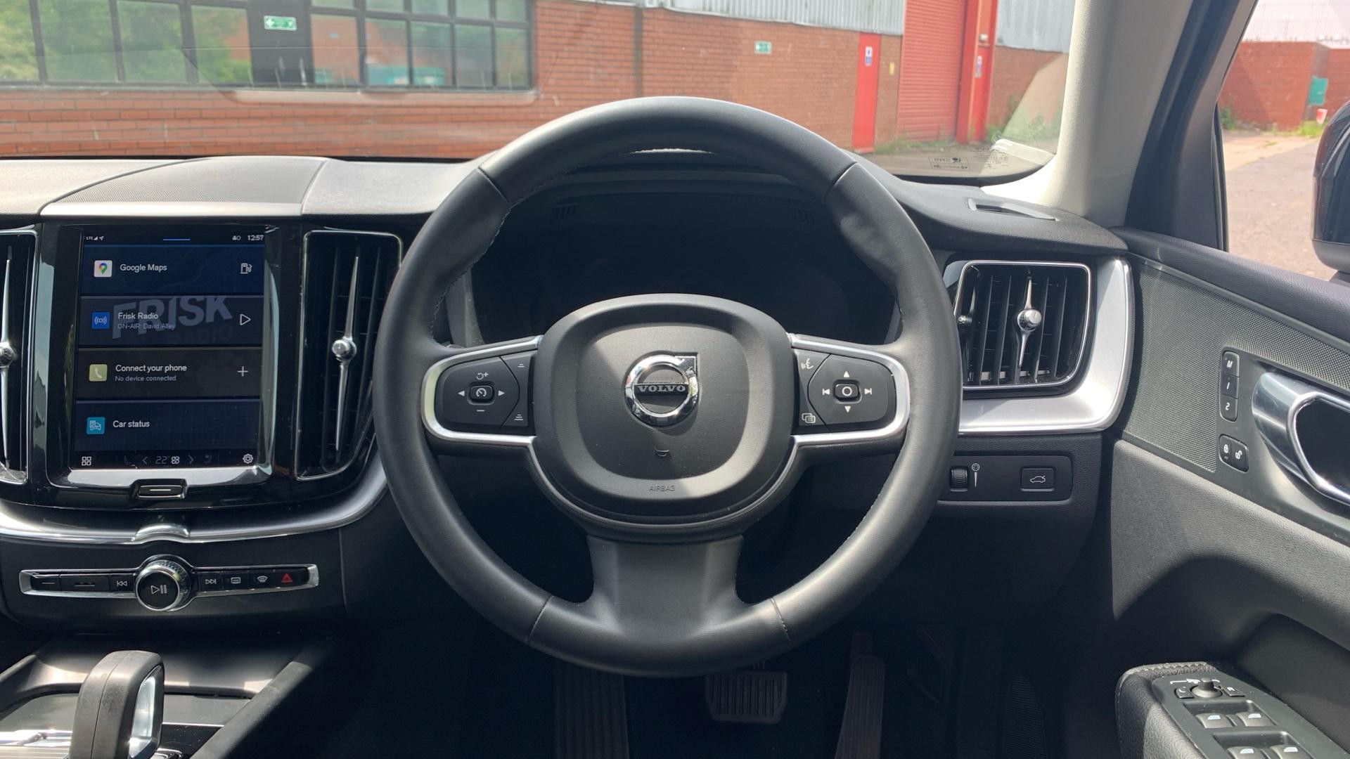 Volvo XC60 Image 10