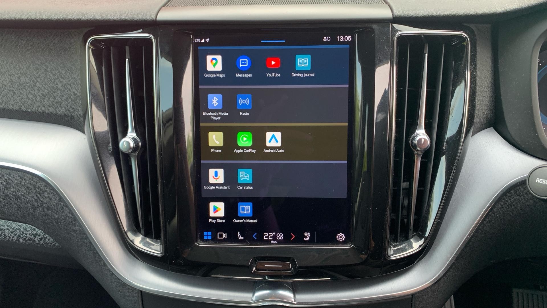 Volvo XC60 Image 12
