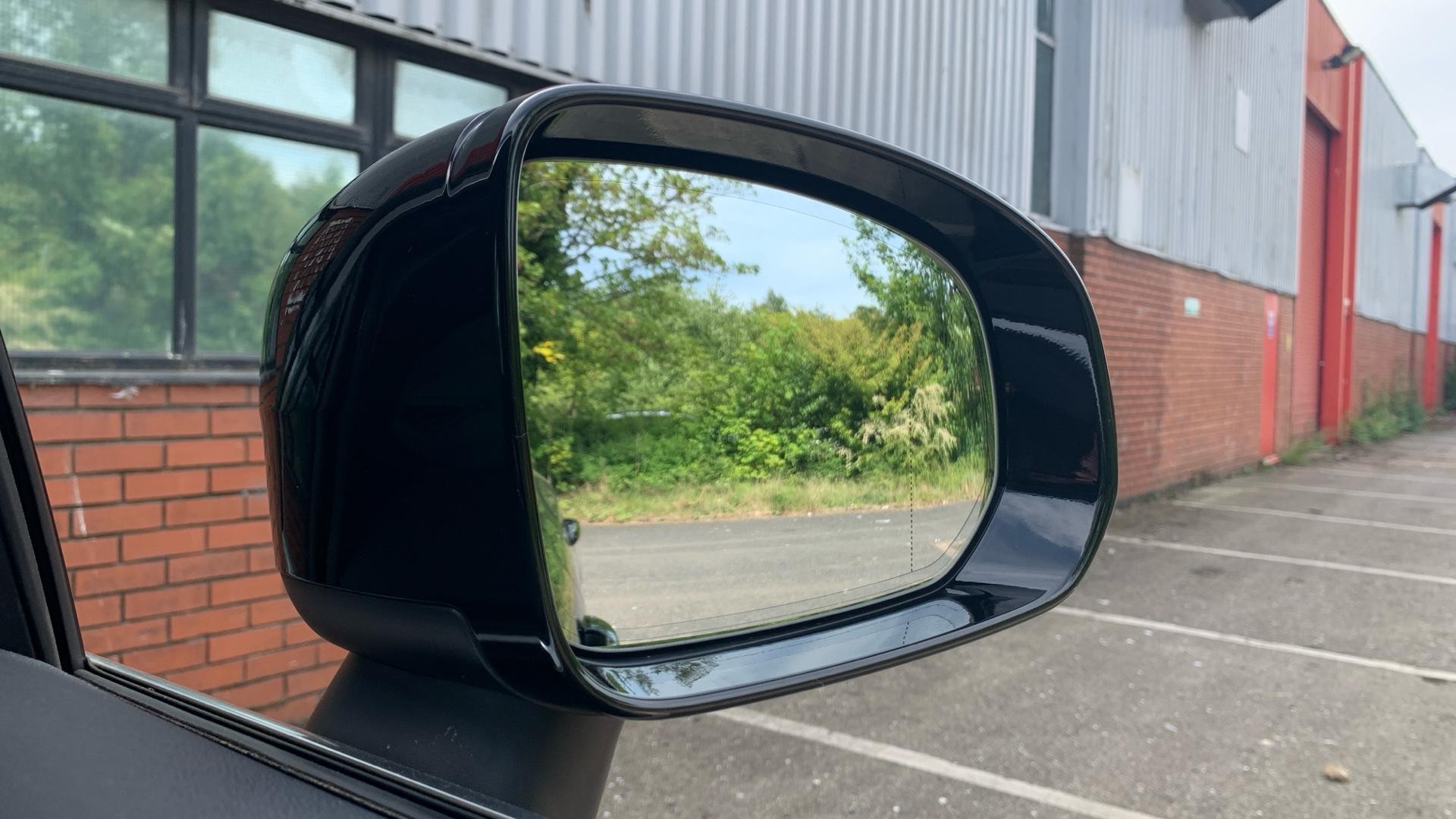 Volvo XC60 Image 32