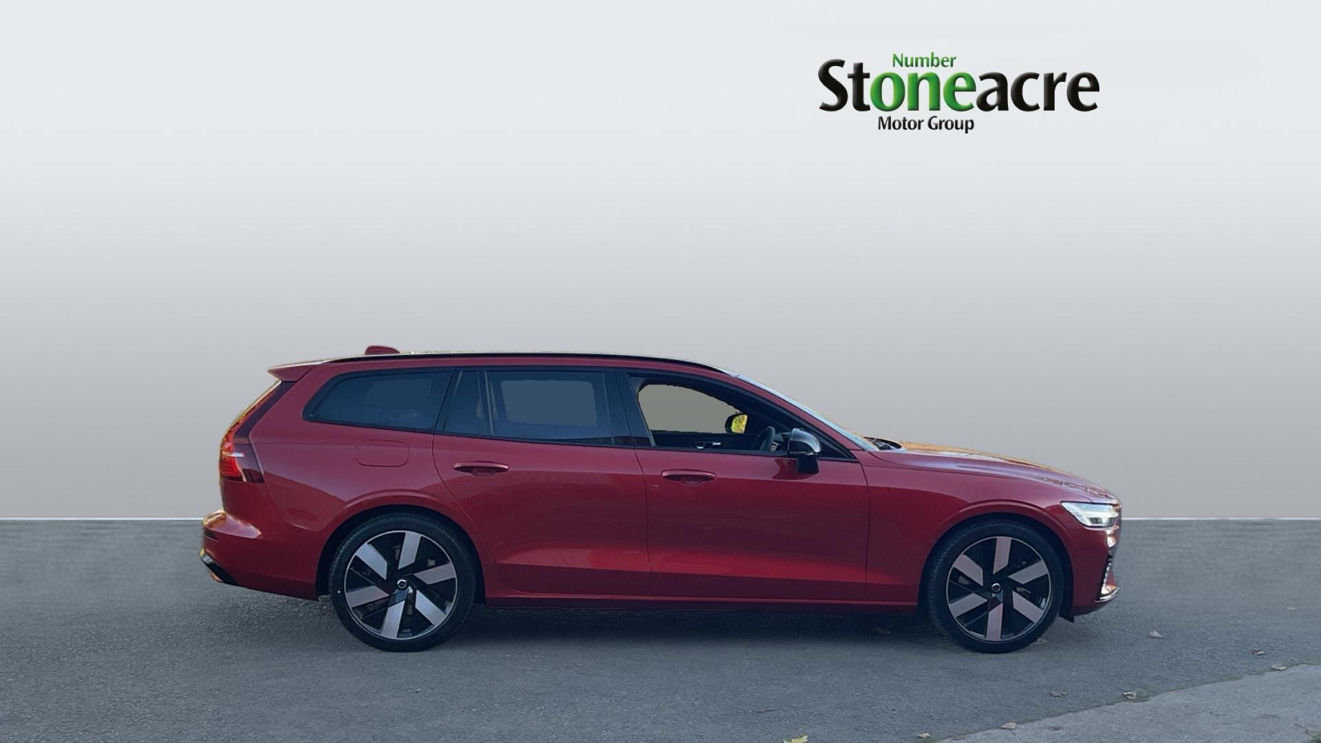Volvo V60 Image 3