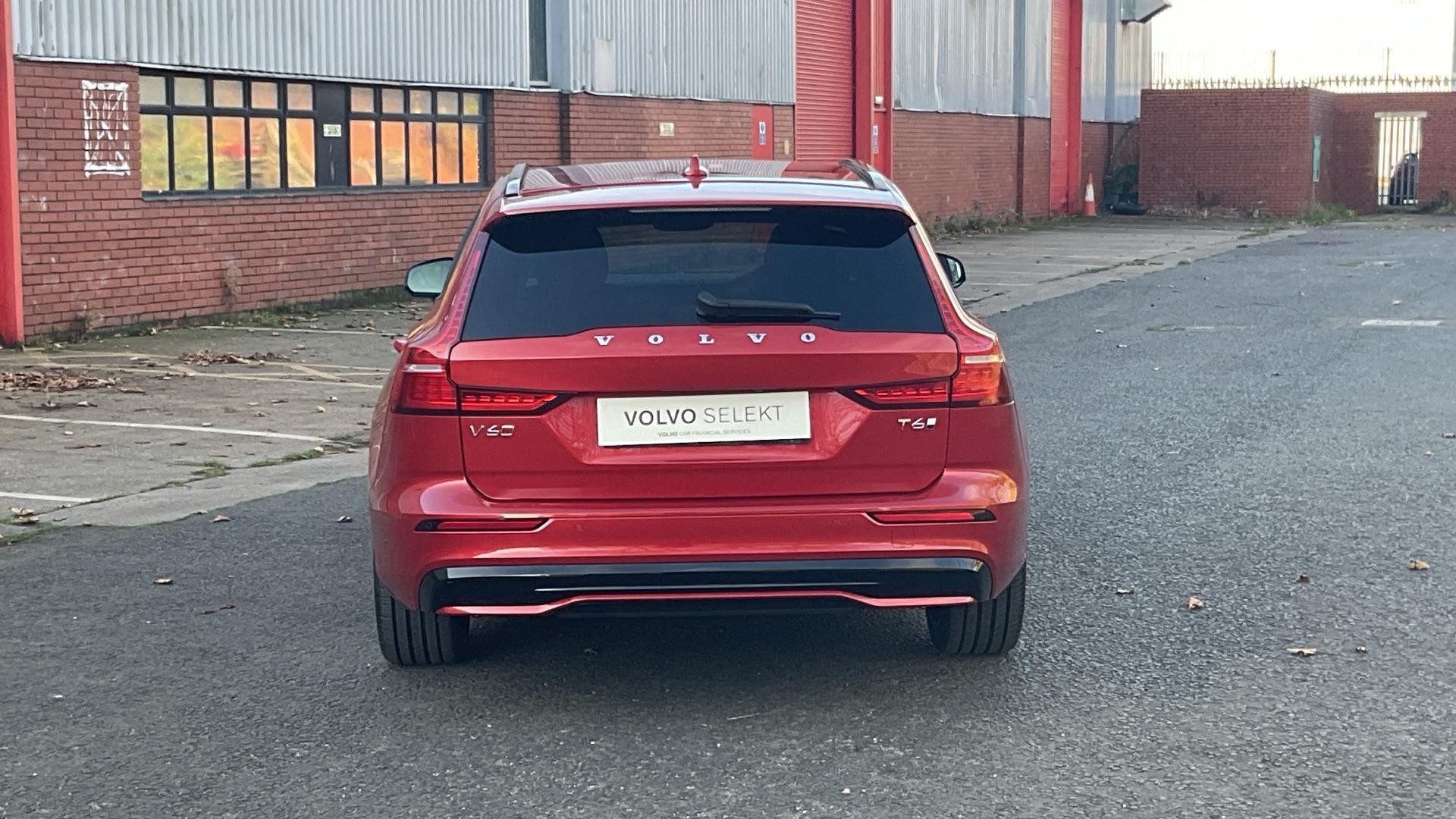 Volvo V60 Image 13