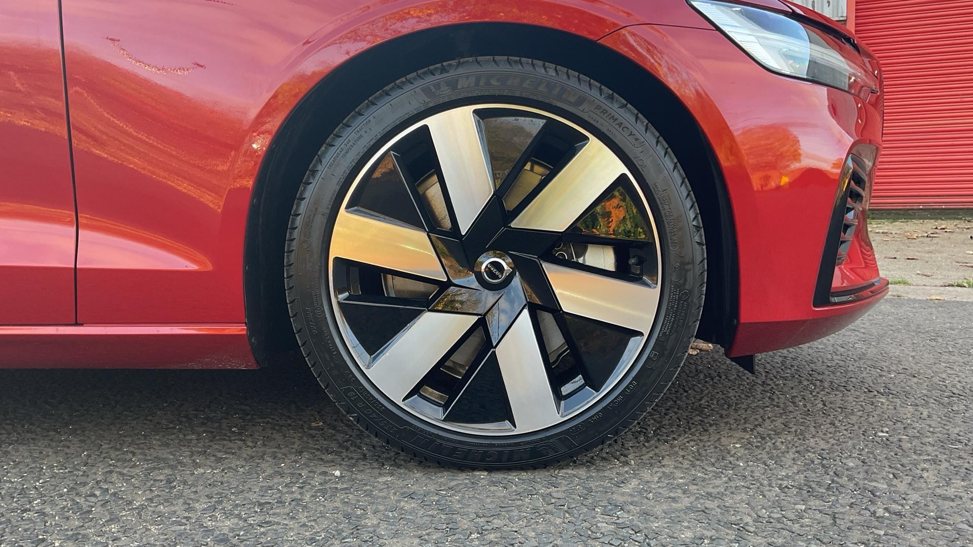 Volvo V60 Image 16