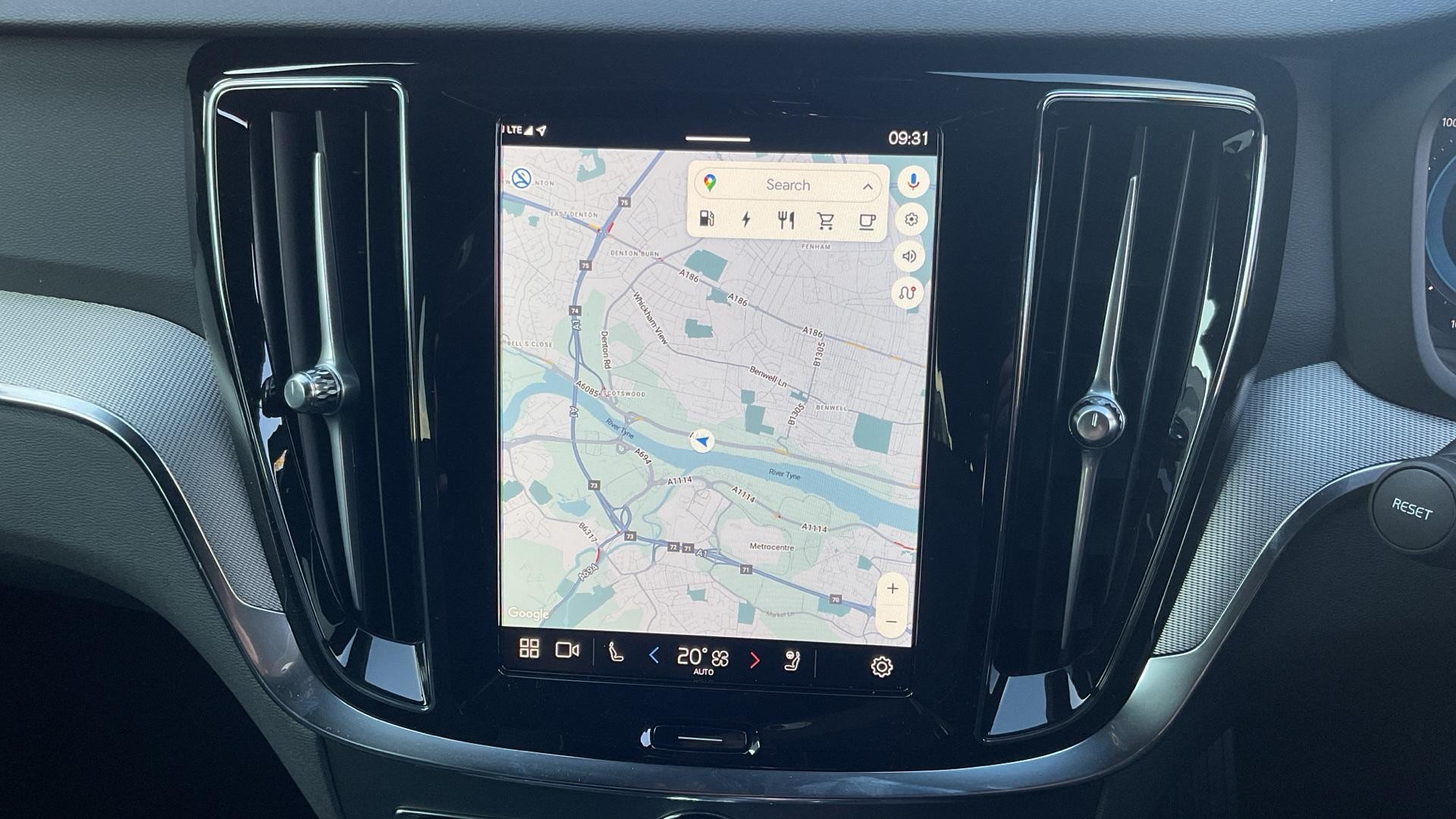 Volvo V60 Image 31