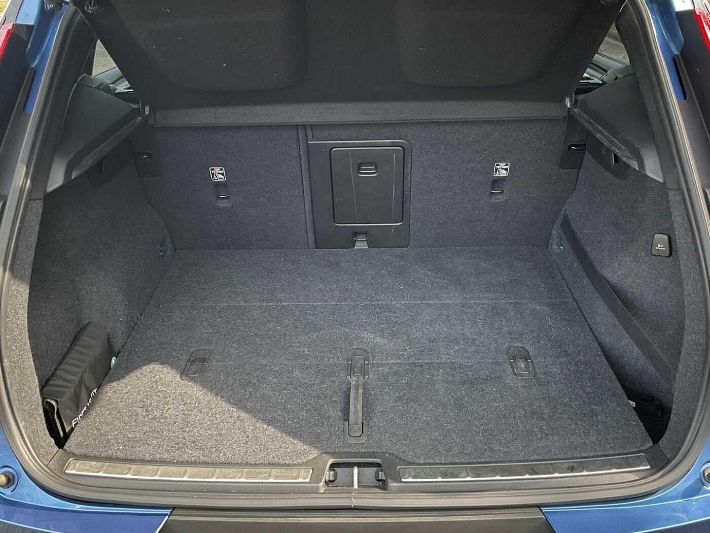 Volvo XC40 Image 13