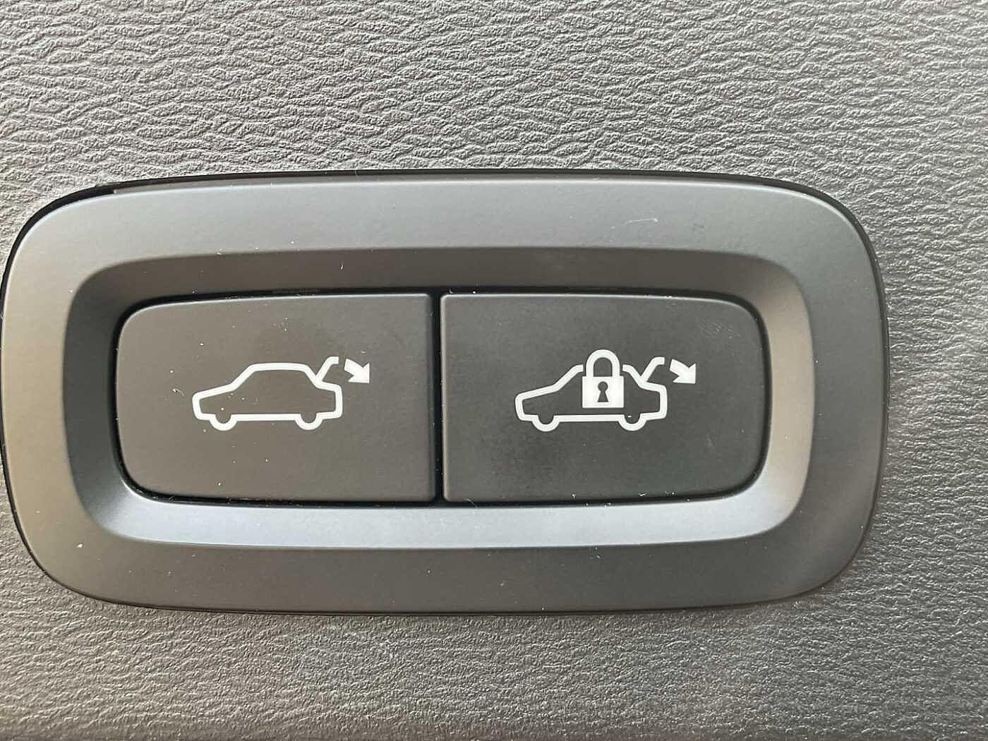 Volvo XC40 Image 30
