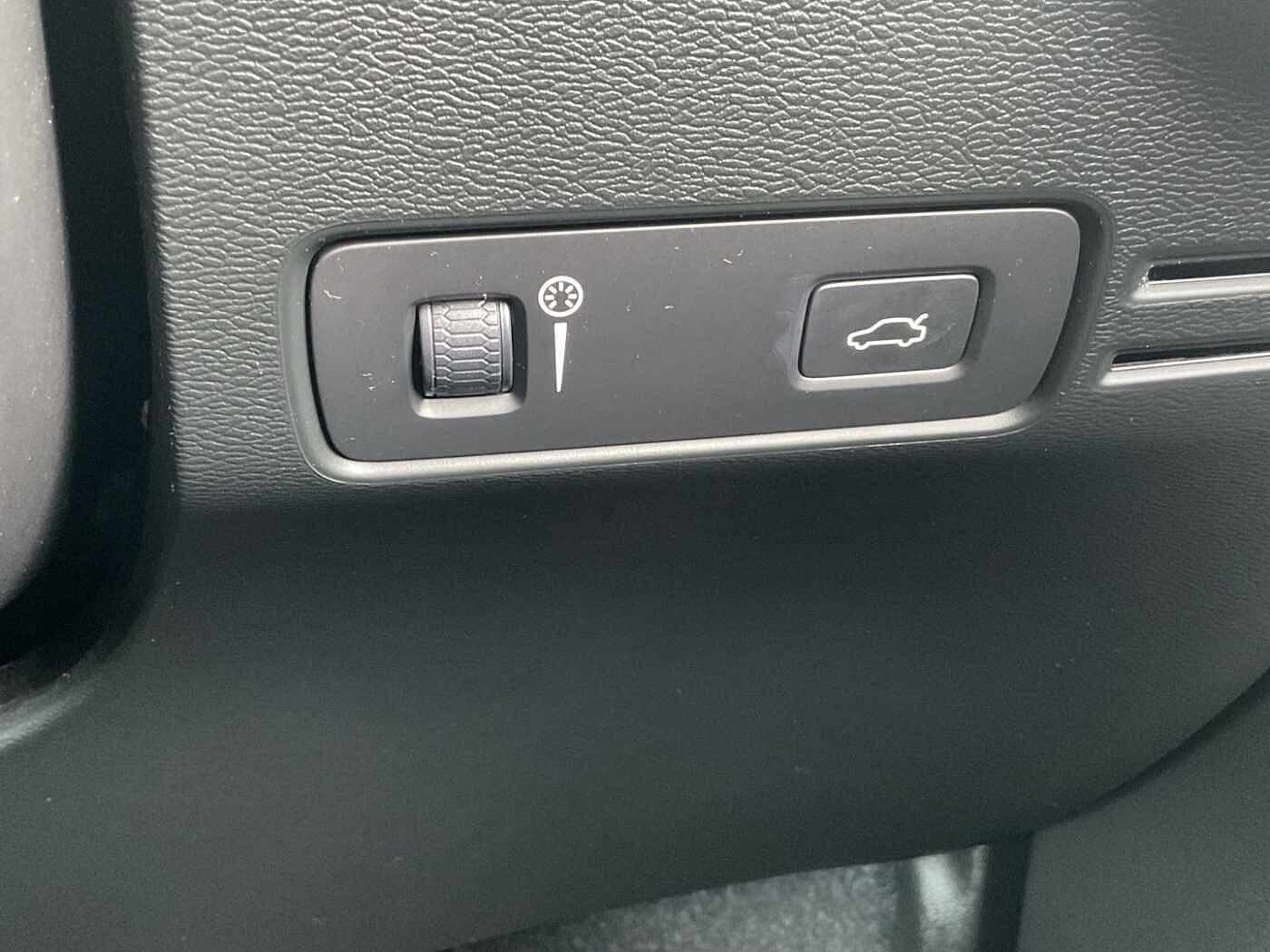 Volvo XC40 Image 34