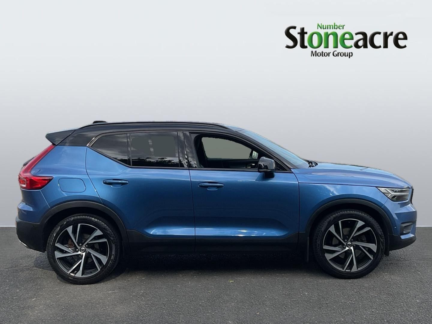 Volvo XC40 Image 40