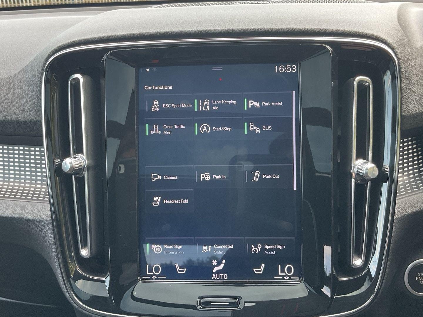 Volvo XC40 Image 52