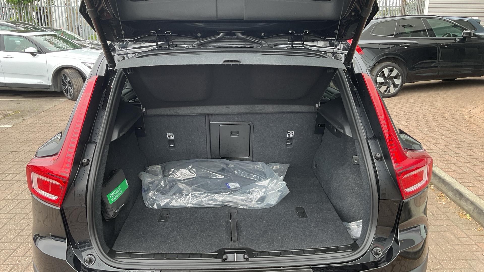 Volvo XC40 Image 13