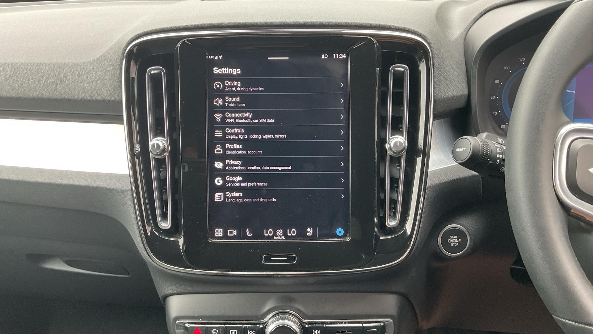 Volvo XC40 Image 15