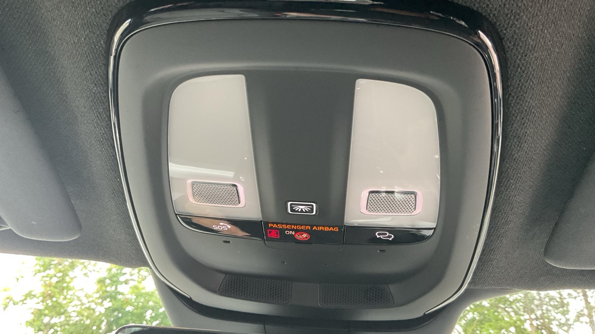Volvo XC40 Image 25