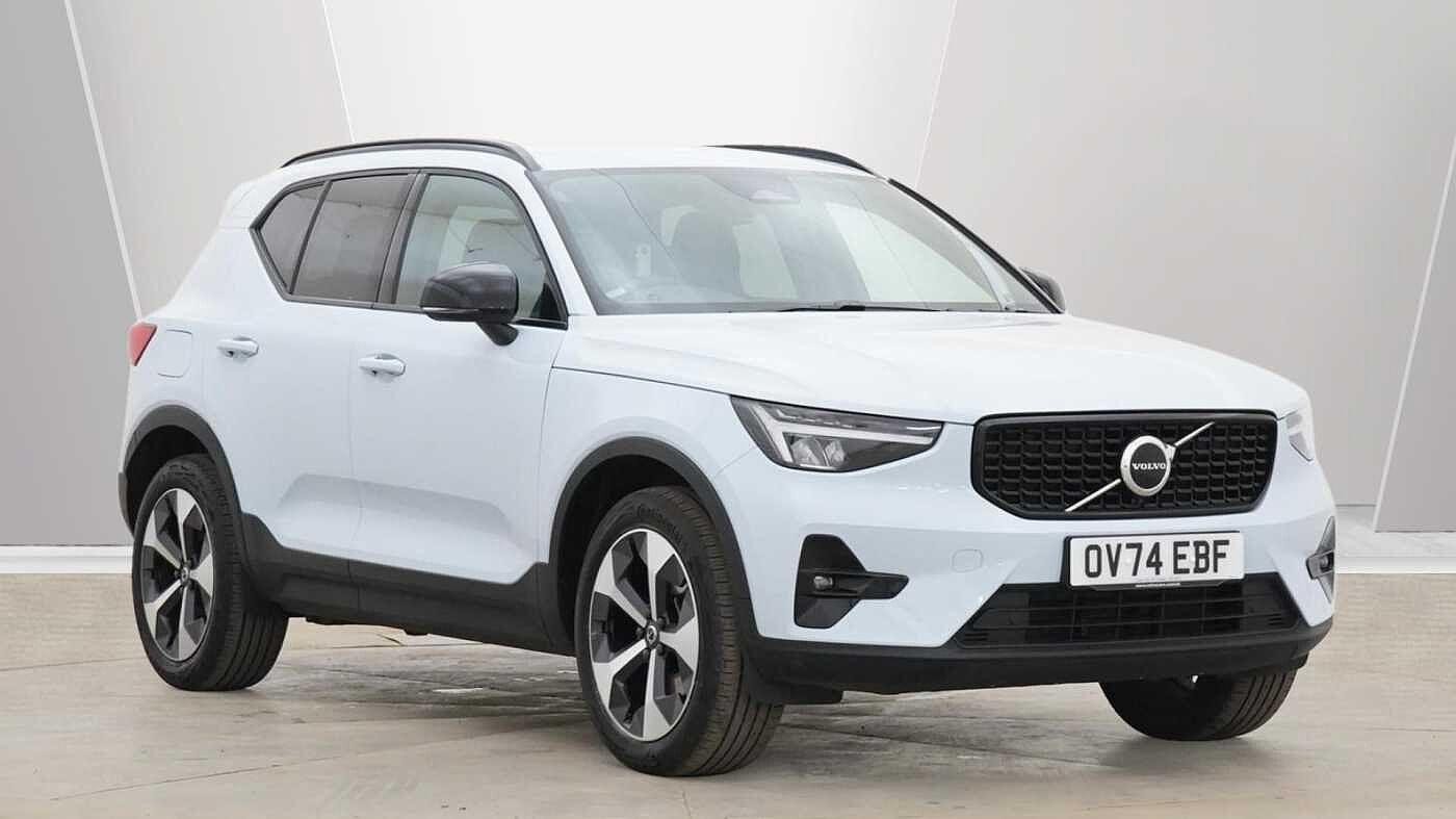 Volvo XC40 Image 1