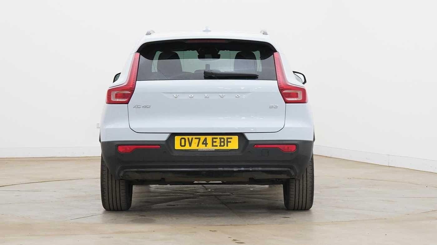 Volvo XC40 Image 4