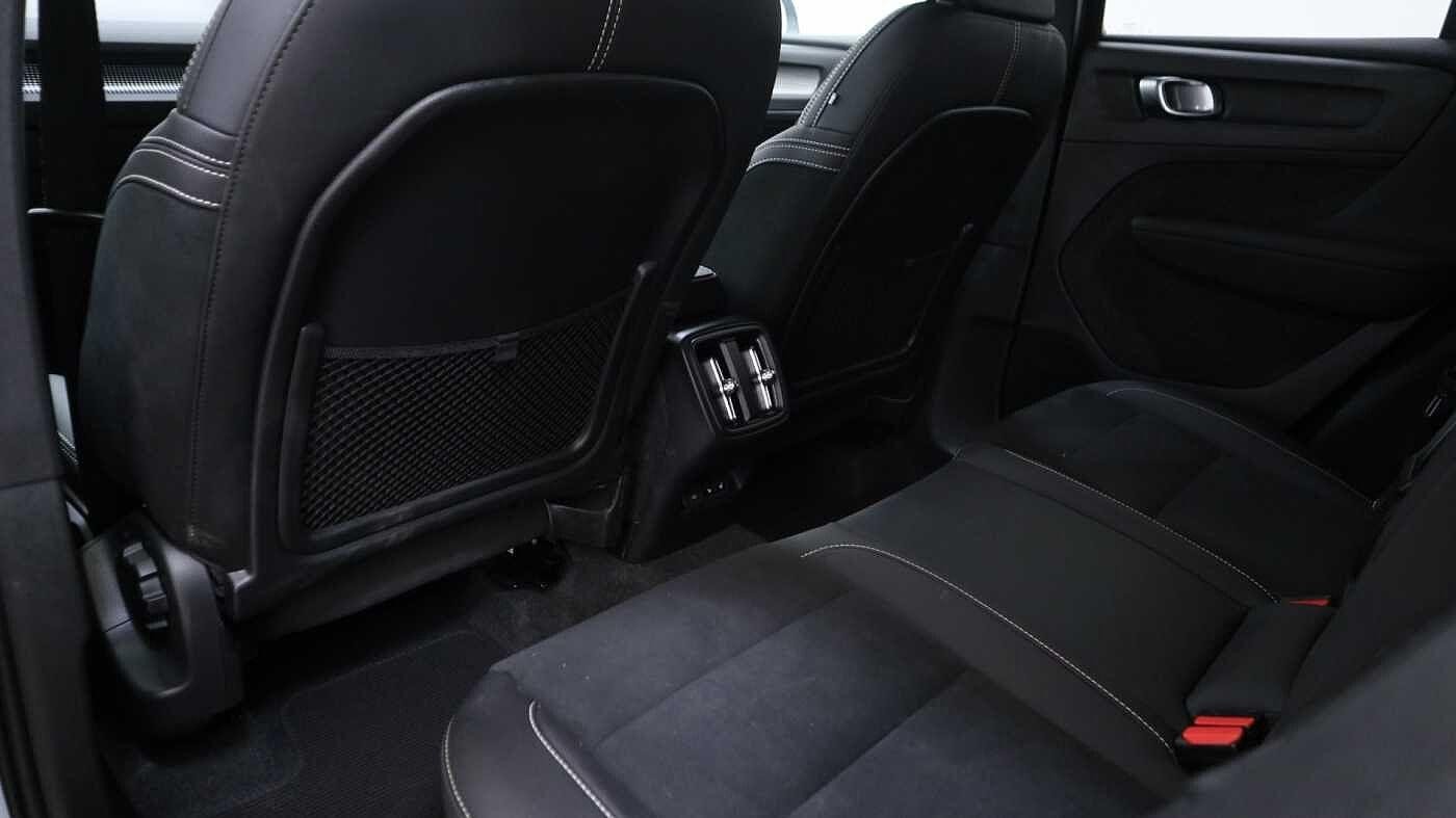 Volvo XC40 Image 13