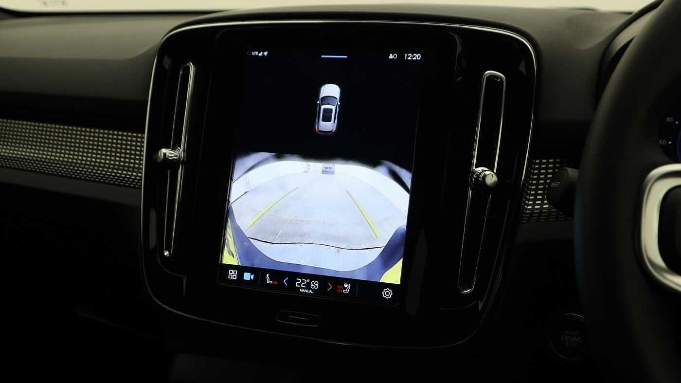 Volvo XC40 Image 40
