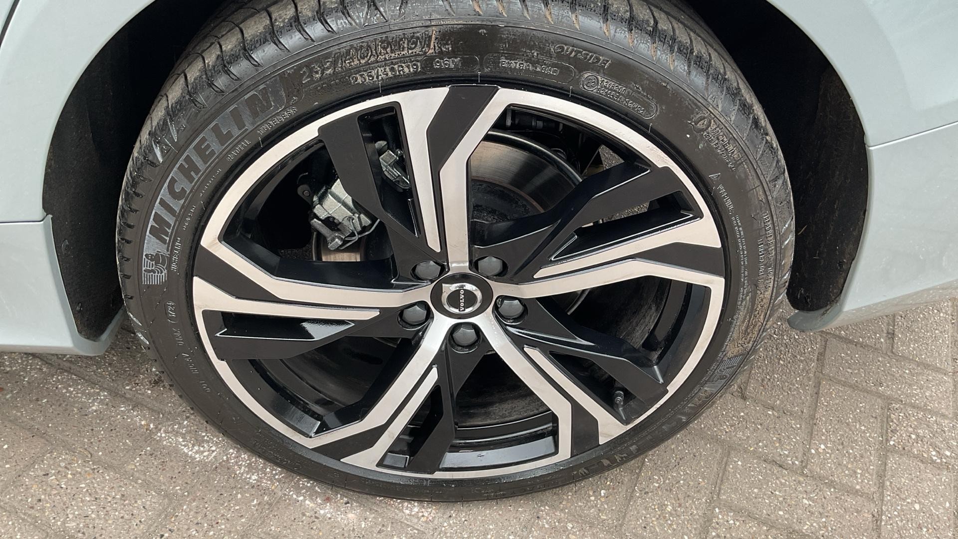Volvo V60 Image 39