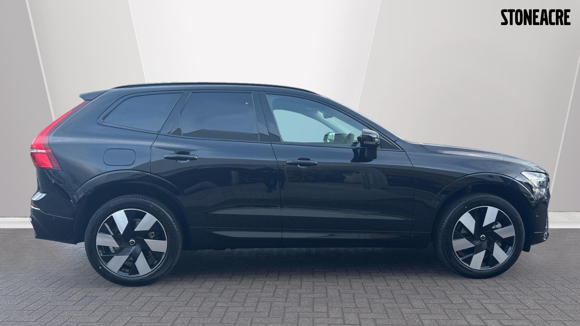 Volvo XC60 Image 3