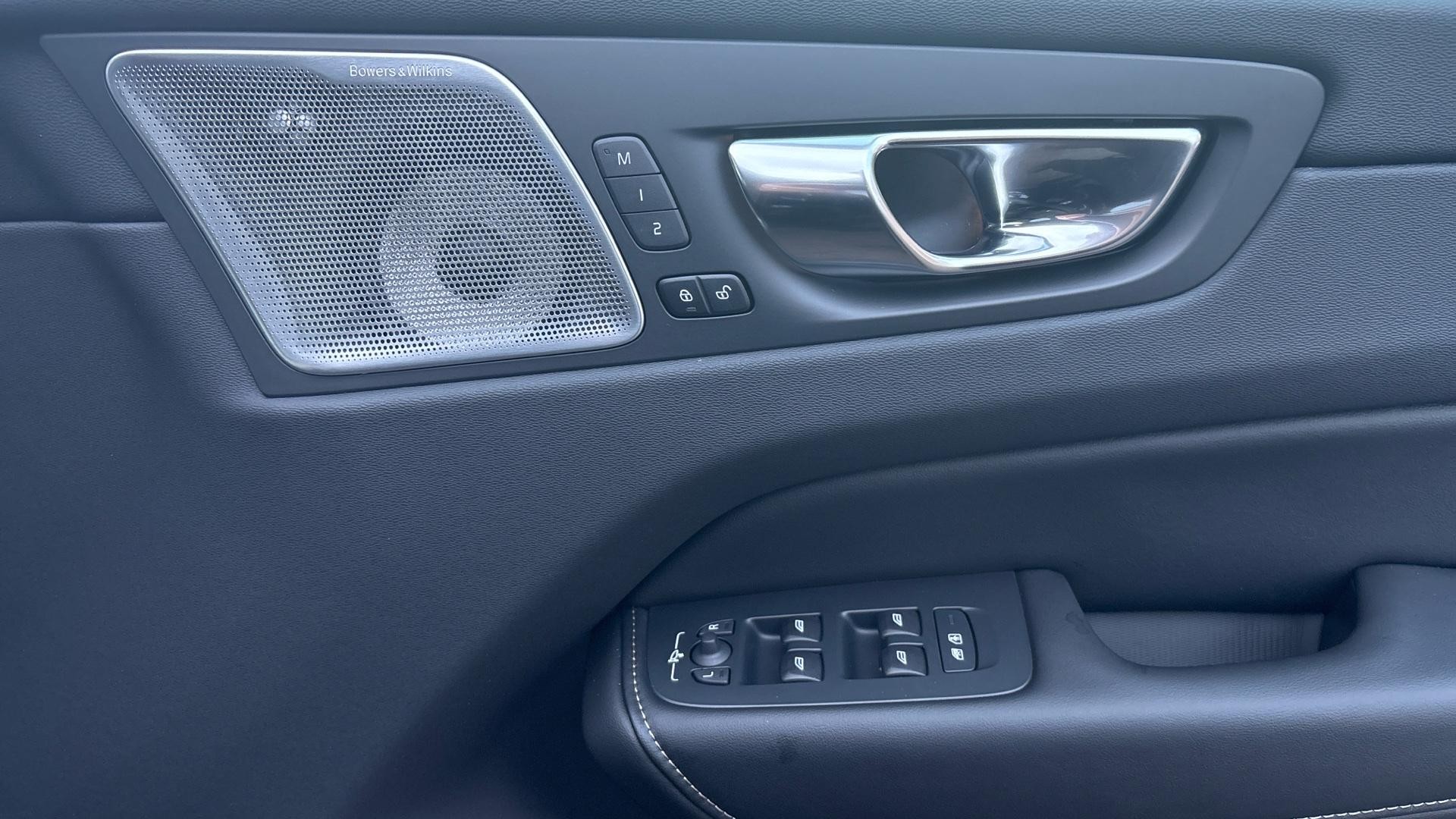 Volvo XC60 Image 15