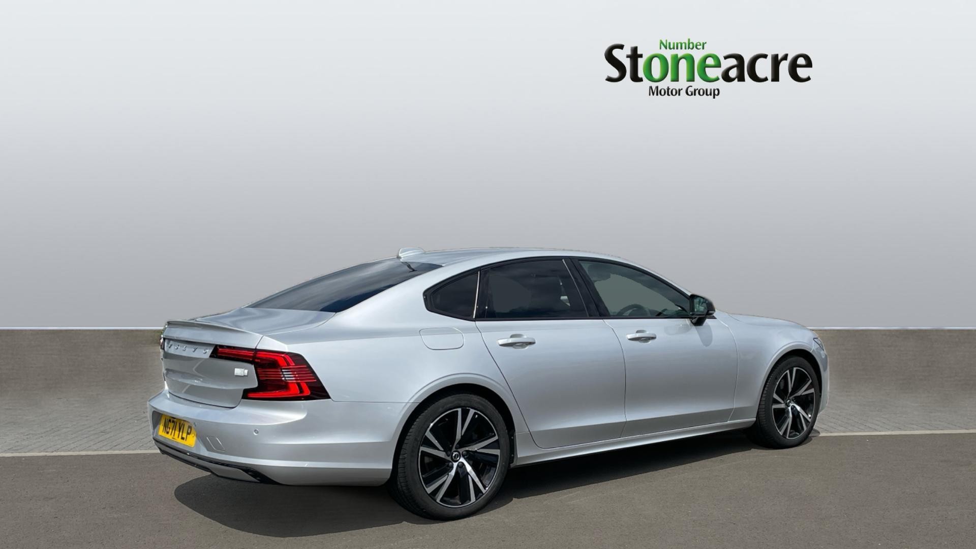 Volvo S90 Image 2