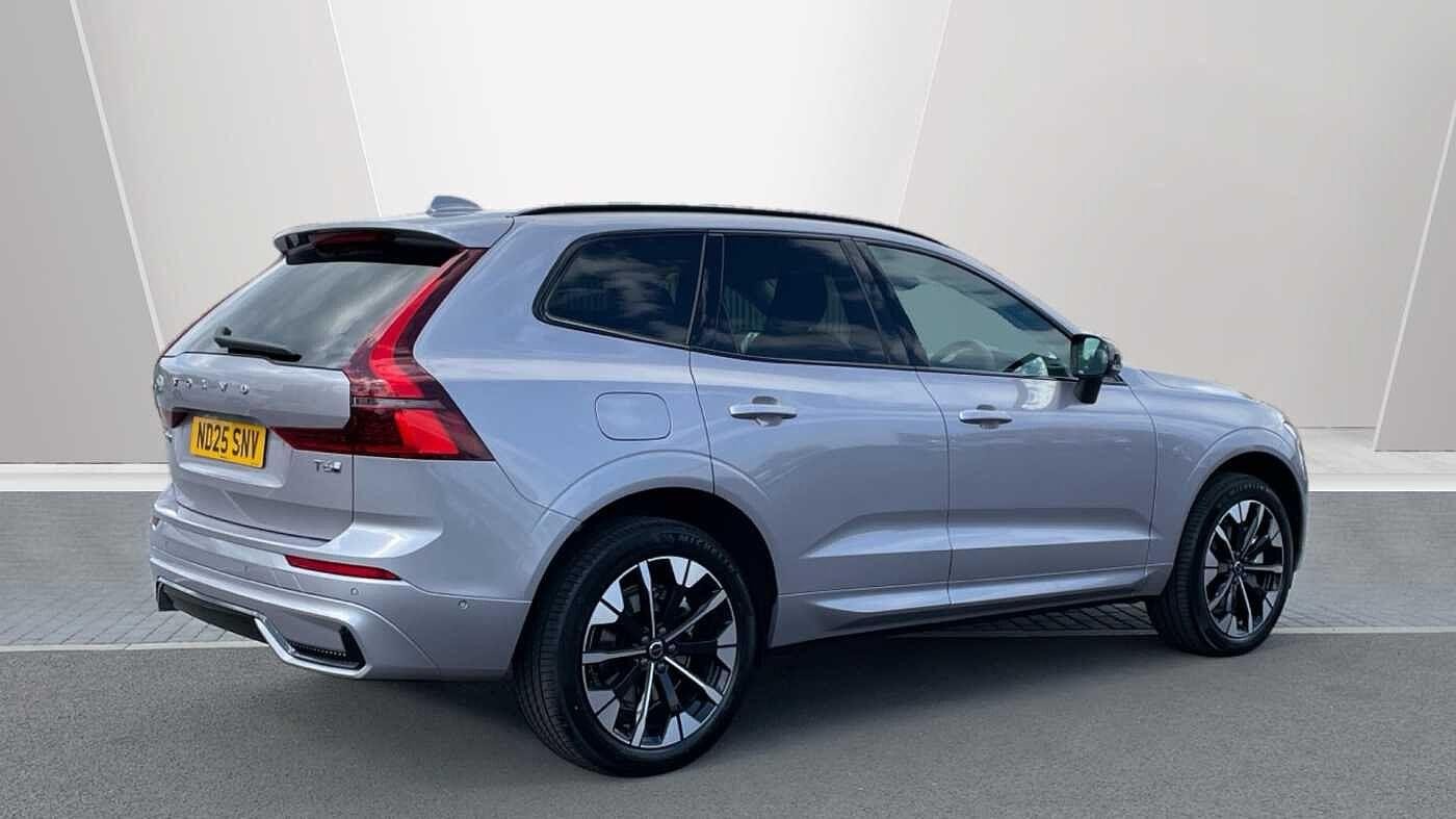Volvo XC60 Image 2