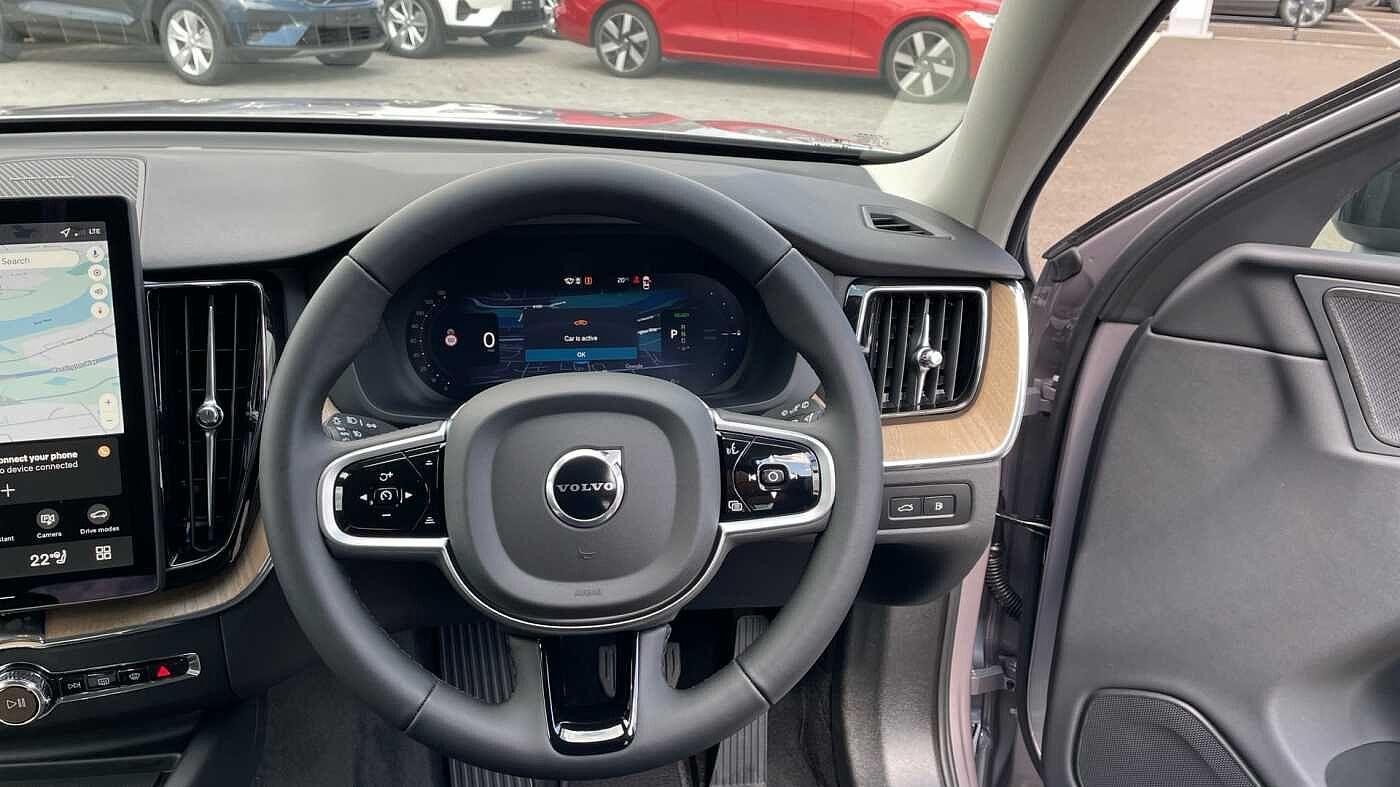 Volvo XC60 Image 12