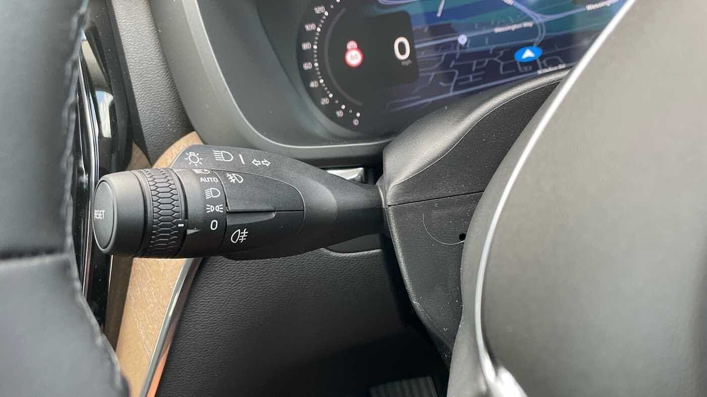 Volvo XC60 Image 21